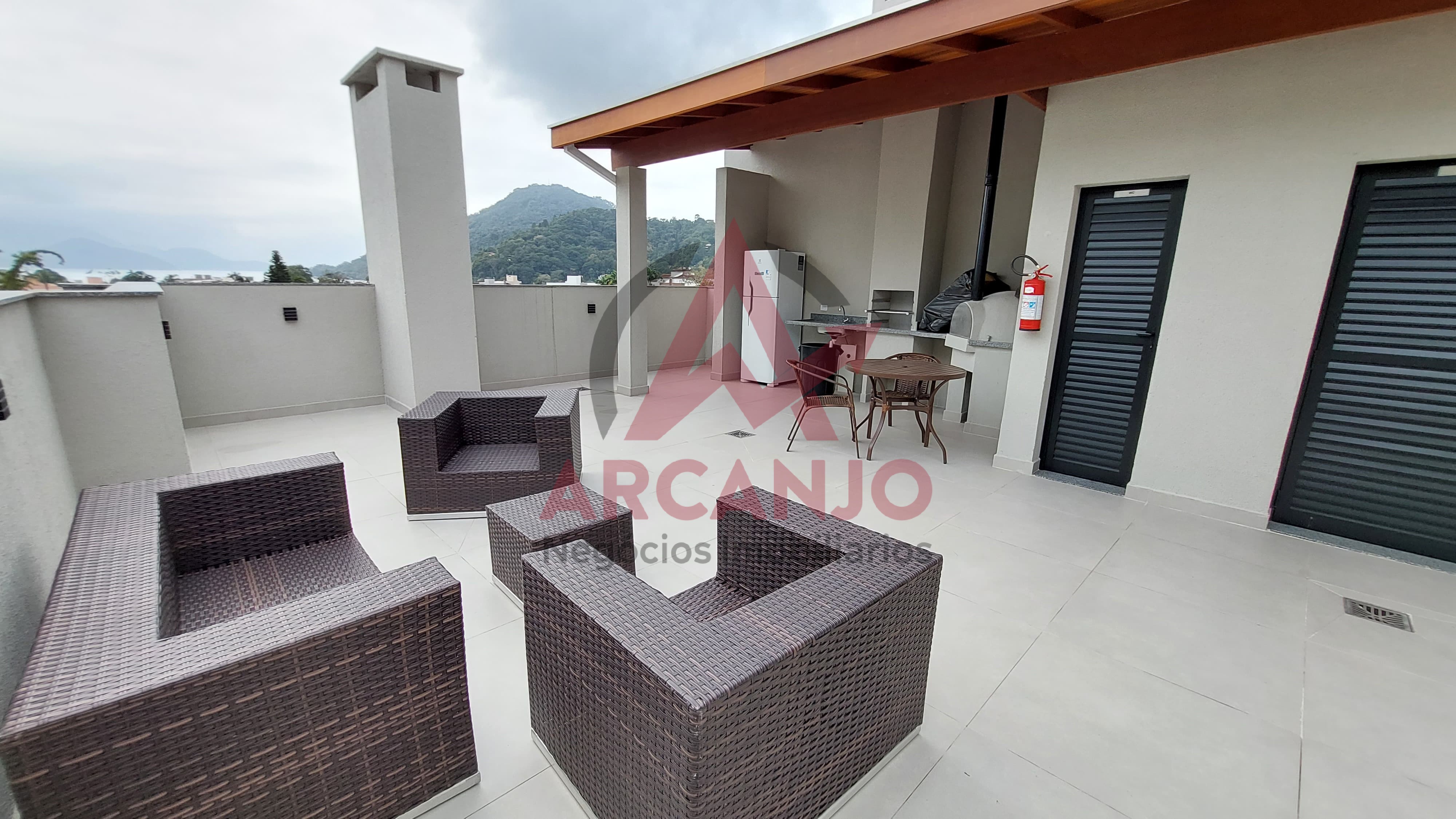 Apartamento à venda com 2 quartos, 76m² - Foto 17