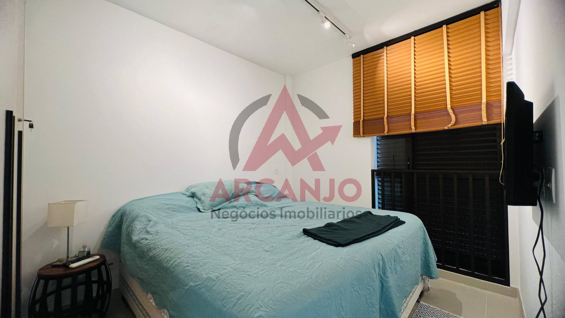 Apartamento à venda com 3 quartos, 140m² - Foto 6