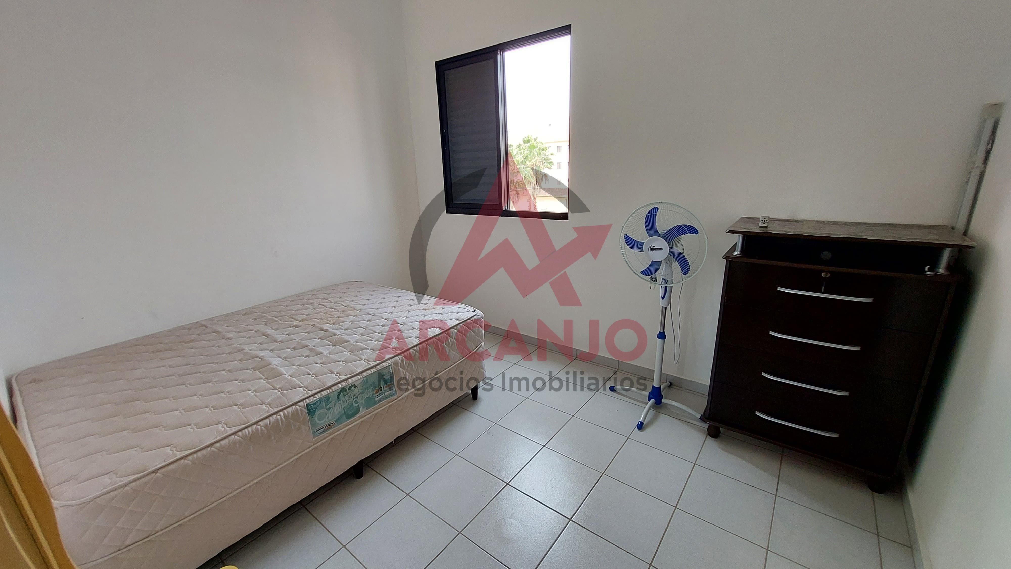 Apartamento à venda com 3 quartos, 90m² - Foto 11