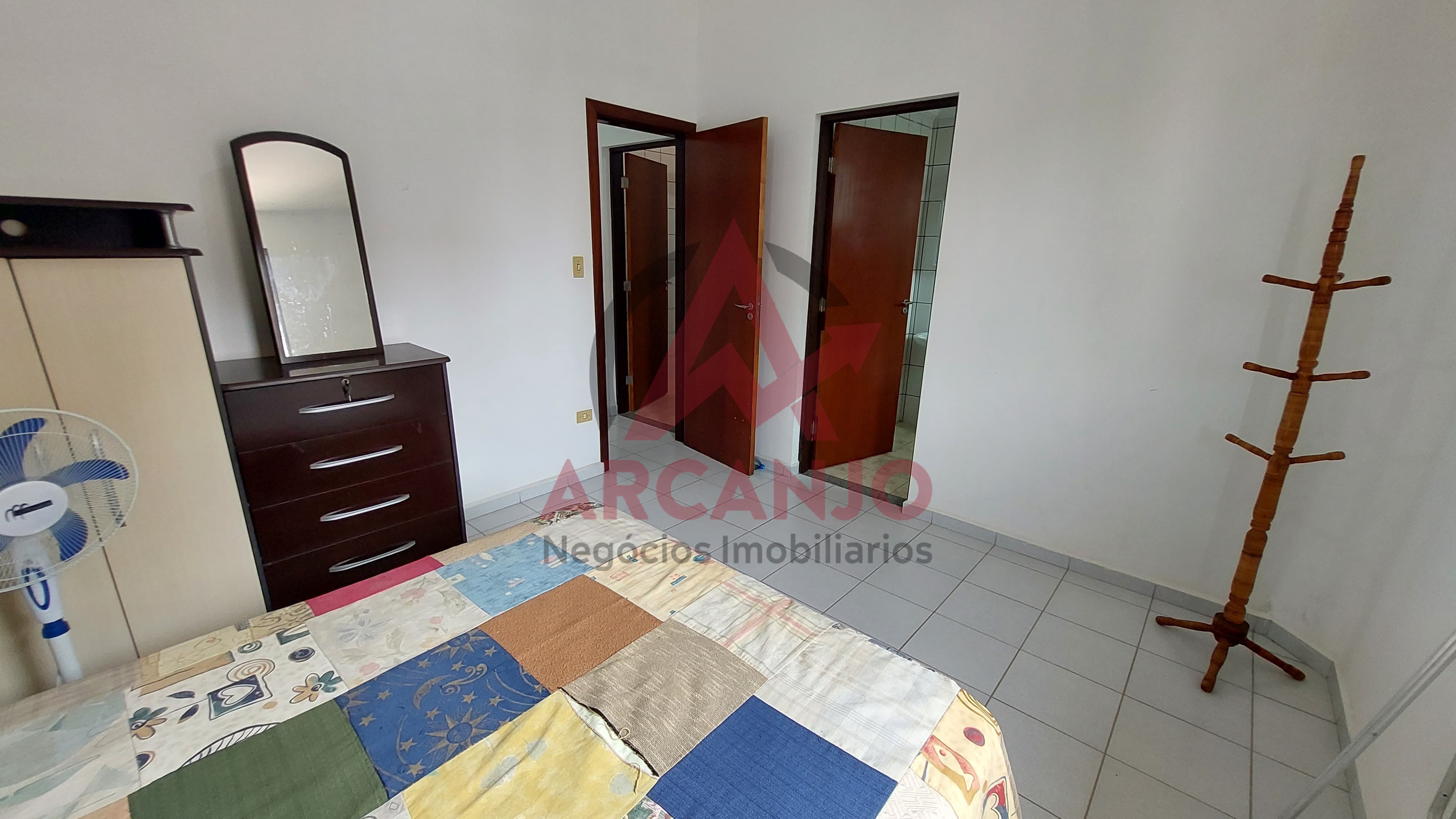 Apartamento à venda com 3 quartos, 90m² - Foto 15