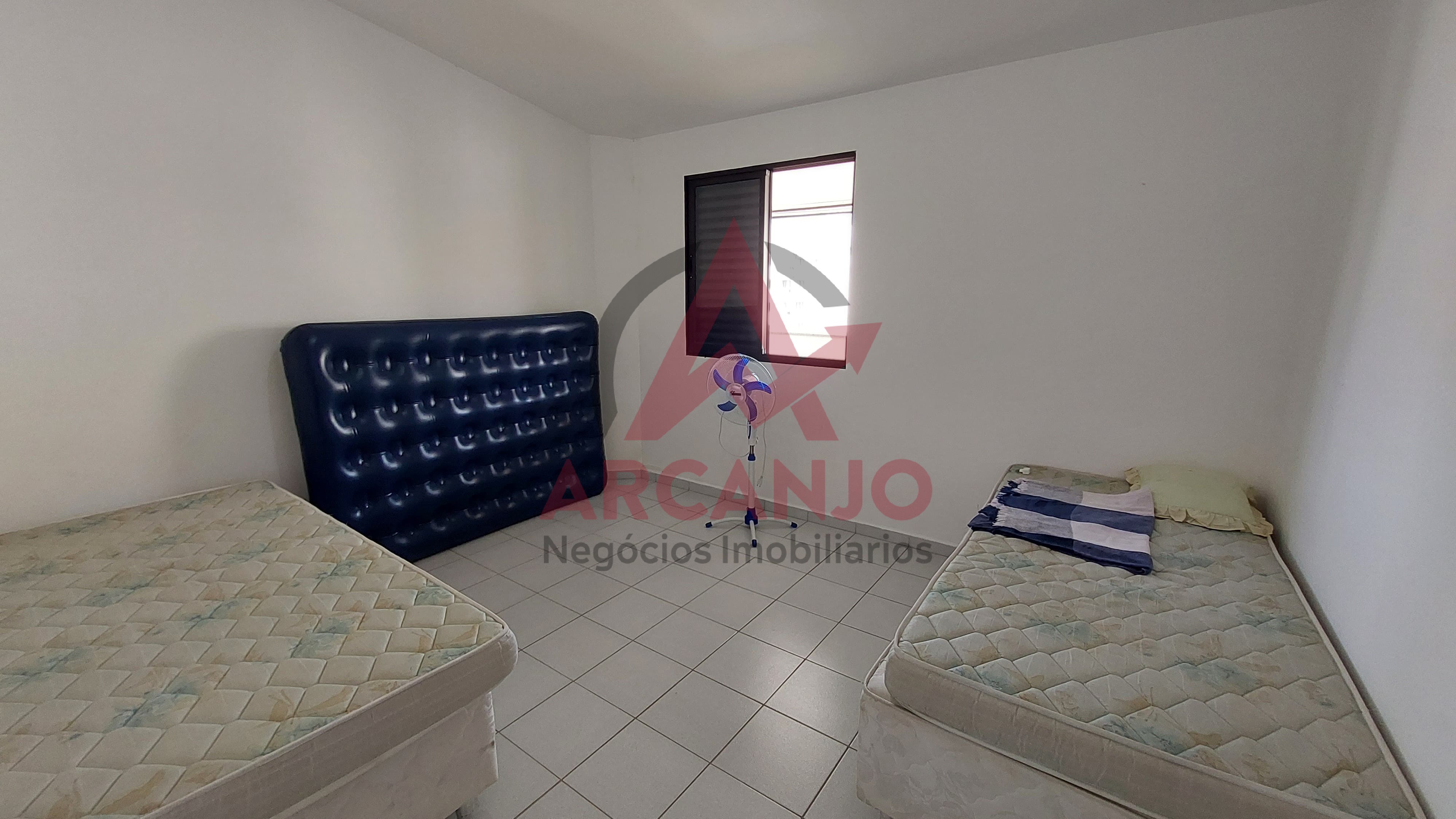 Apartamento à venda com 3 quartos, 90m² - Foto 18