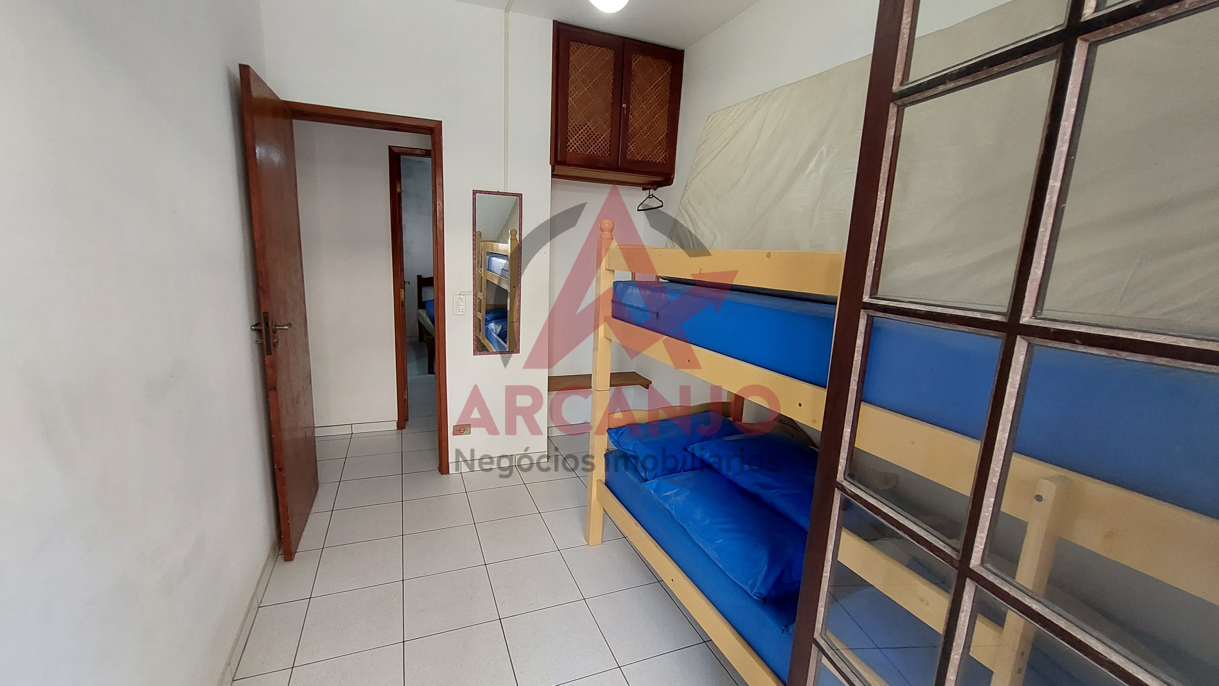 Casa à venda com 2 quartos, 60m² - Foto 12