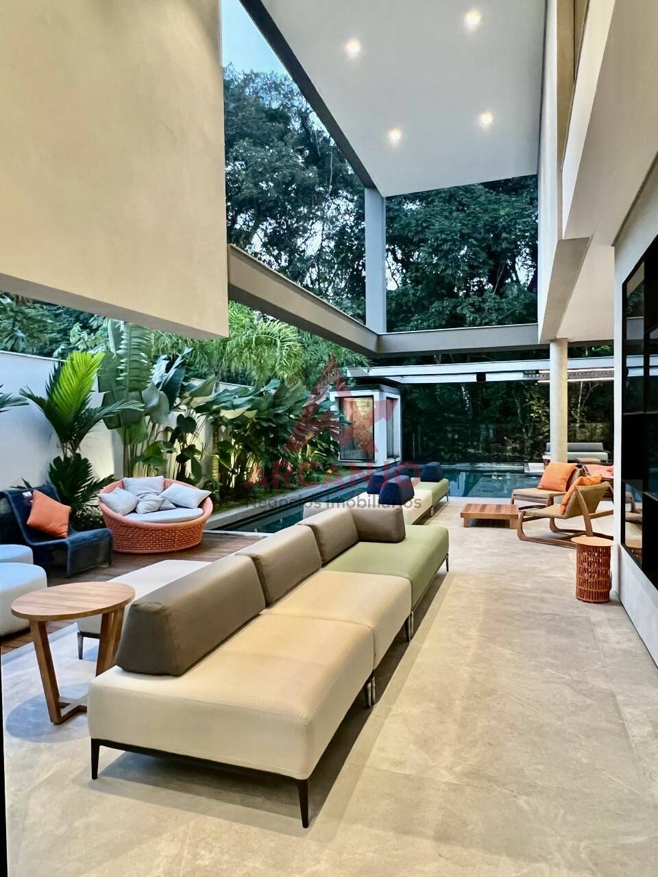 Casa à venda com 6 quartos, 578m² - Foto 32