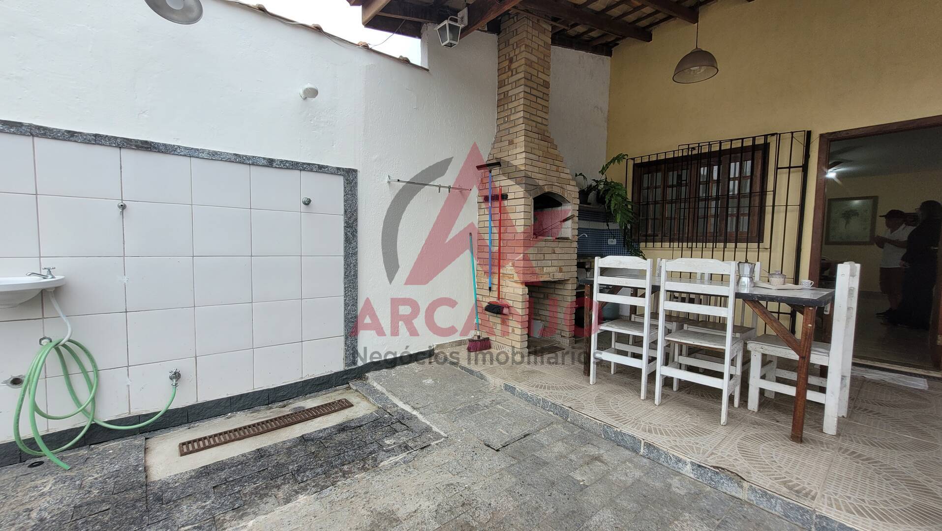 Casa à venda com 3 quartos, 120m² - Foto 5