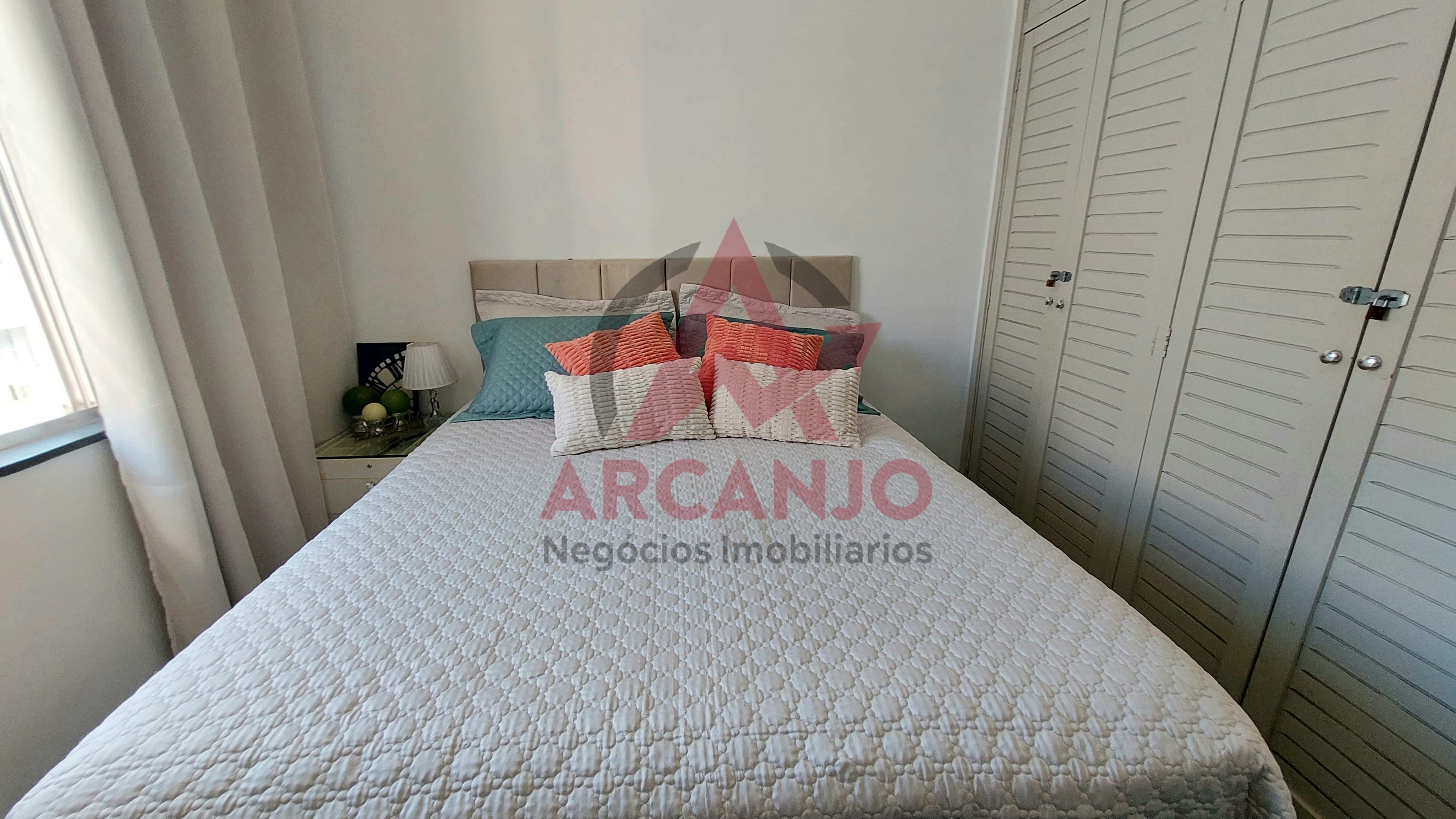 Apartamento à venda com 2 quartos, 72m² - Foto 12