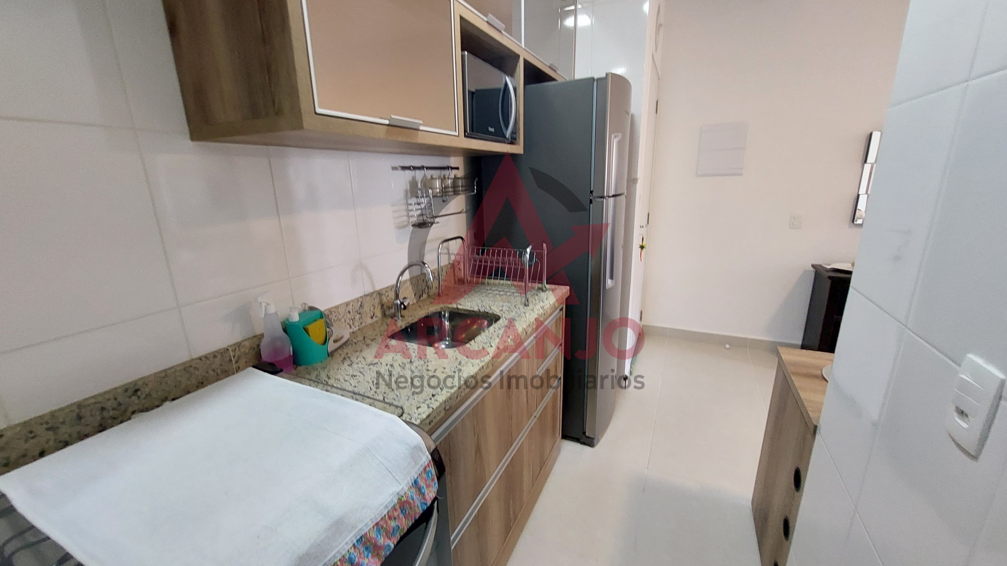 Apartamento à venda com 2 quartos, 57m² - Foto 11