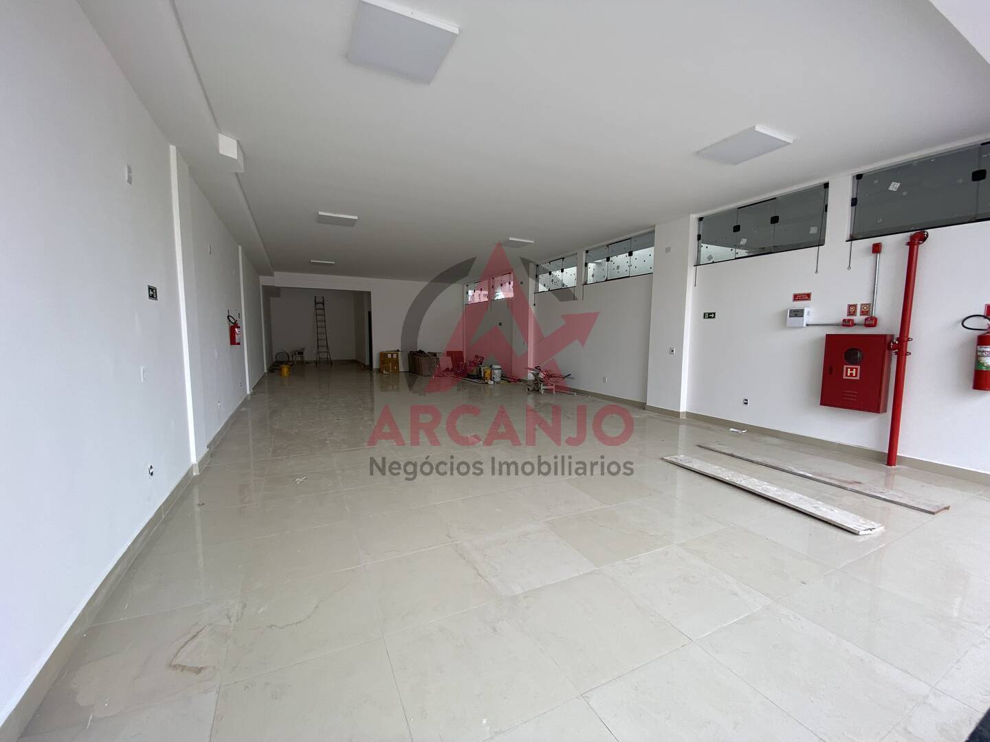 Loja-Salão para alugar, 175m² - Foto 1