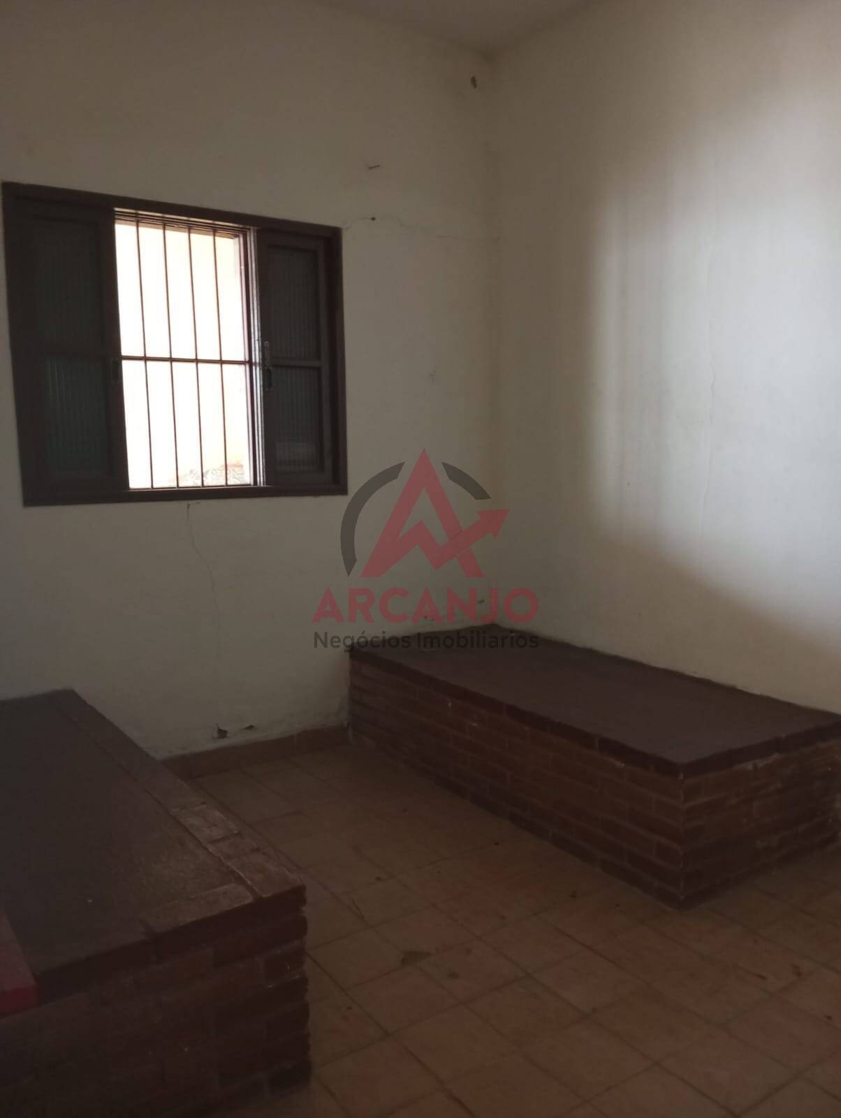 Casa à venda com 2 quartos, 96m² - Foto 11