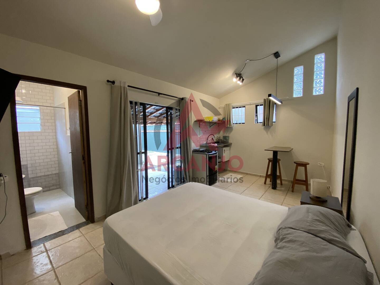 Casa à venda com 4 quartos, 280m² - Foto 21