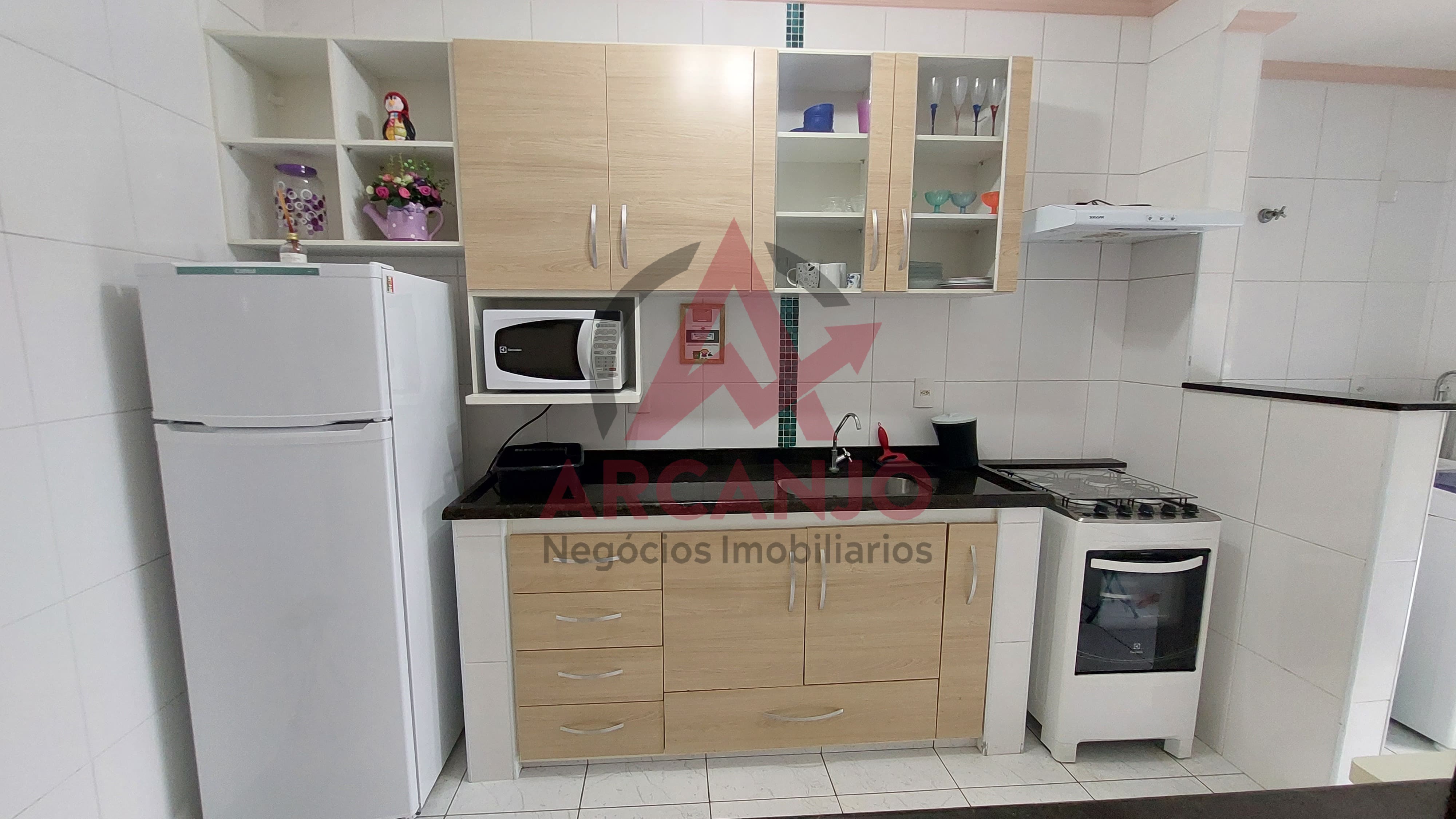 Apartamento à venda com 2 quartos, 78m² - Foto 9