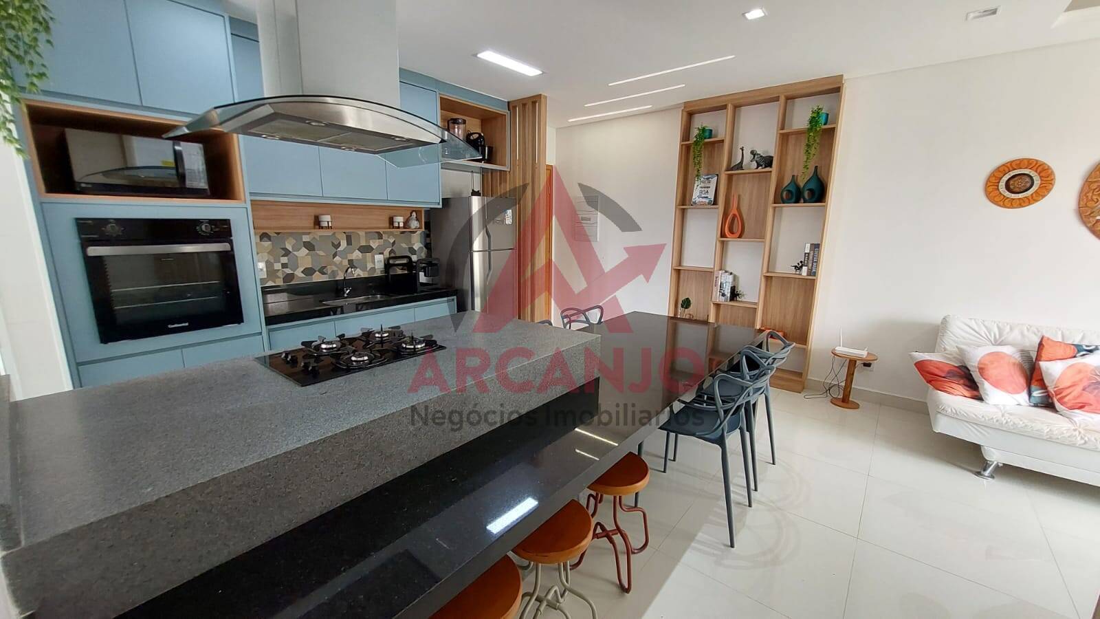 Apartamento à venda com 2 quartos, 69m² - Foto 2