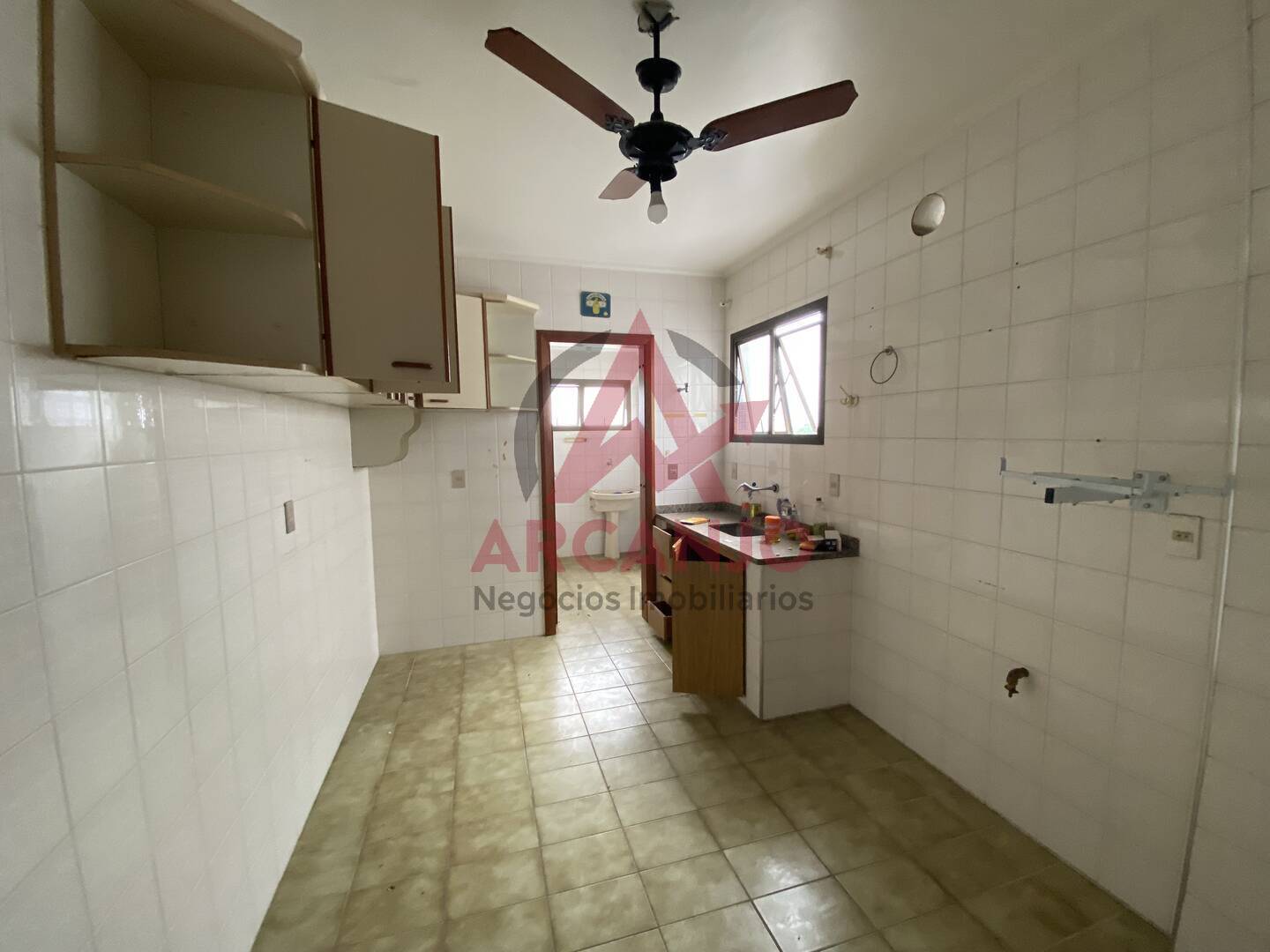 Apartamento à venda com 3 quartos, 90m² - Foto 8