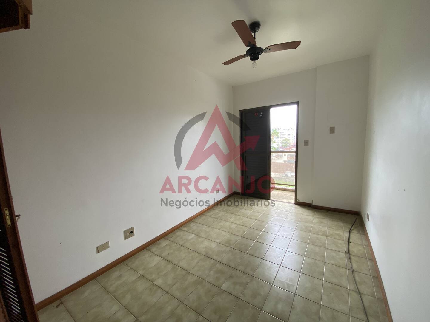 Apartamento à venda com 3 quartos, 90m² - Foto 17