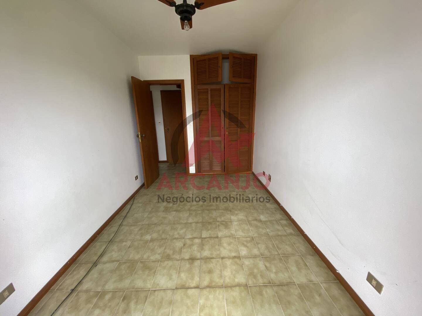 Apartamento à venda com 3 quartos, 90m² - Foto 18