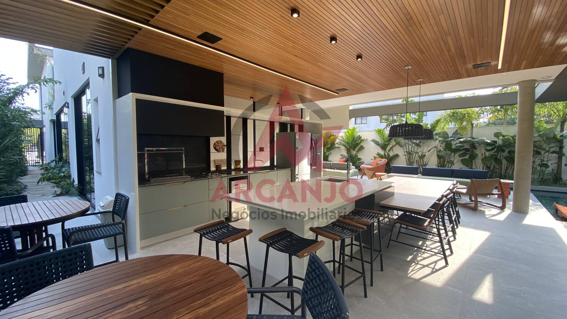 Casa à venda com 6 quartos, 578m² - Foto 16