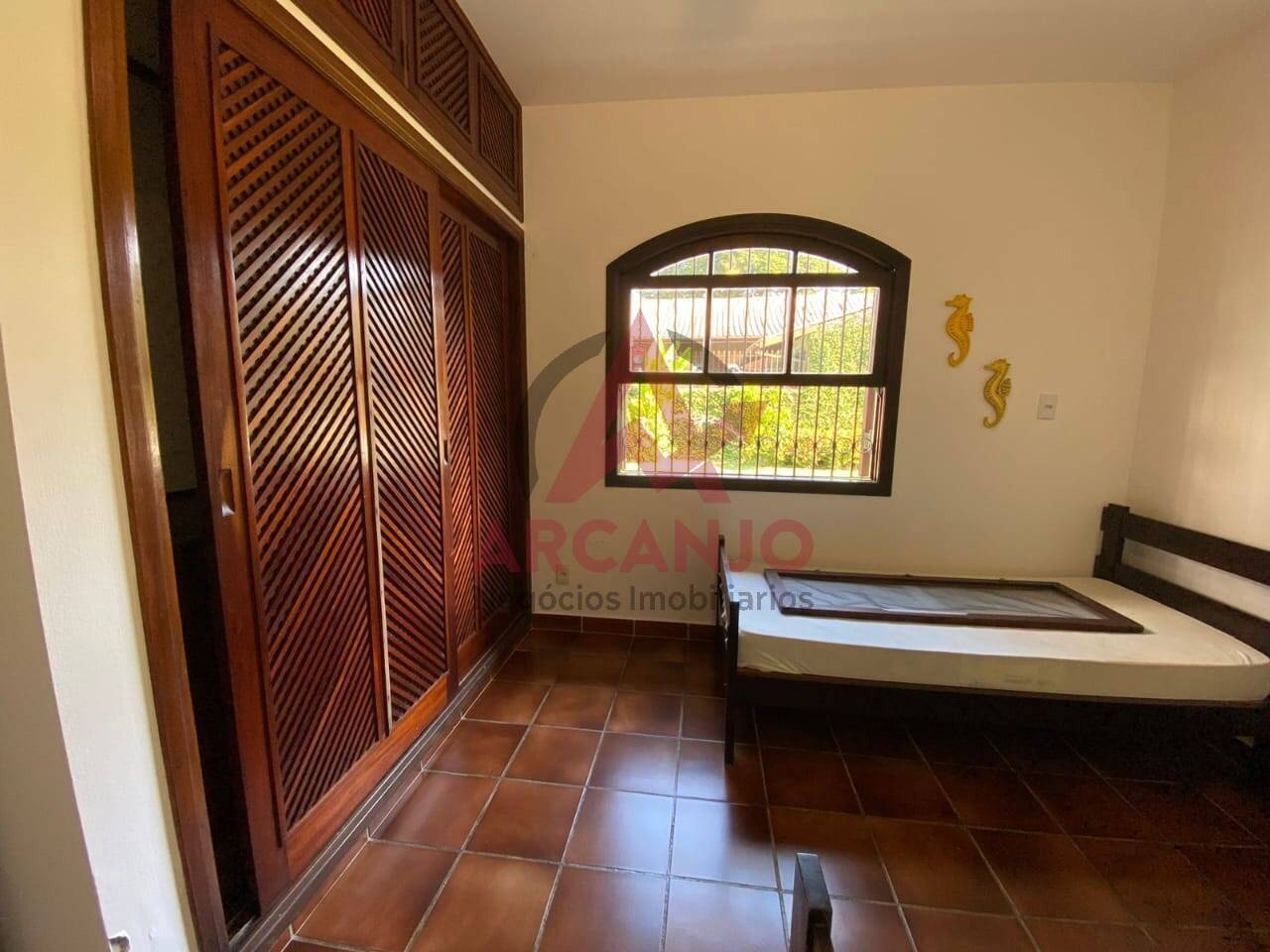 Casa à venda com 6 quartos, 189m² - Foto 20