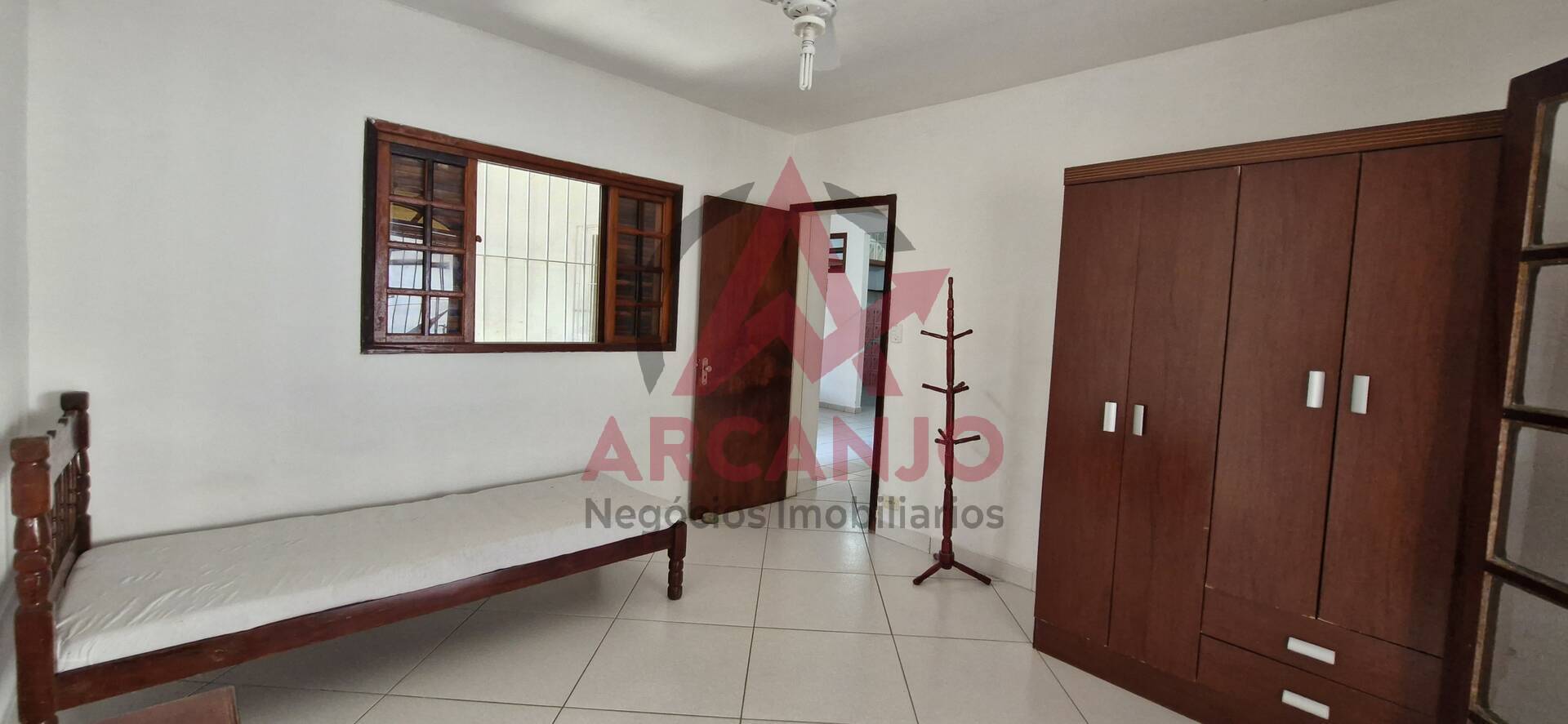 Casa à venda com 4 quartos, 149m² - Foto 19