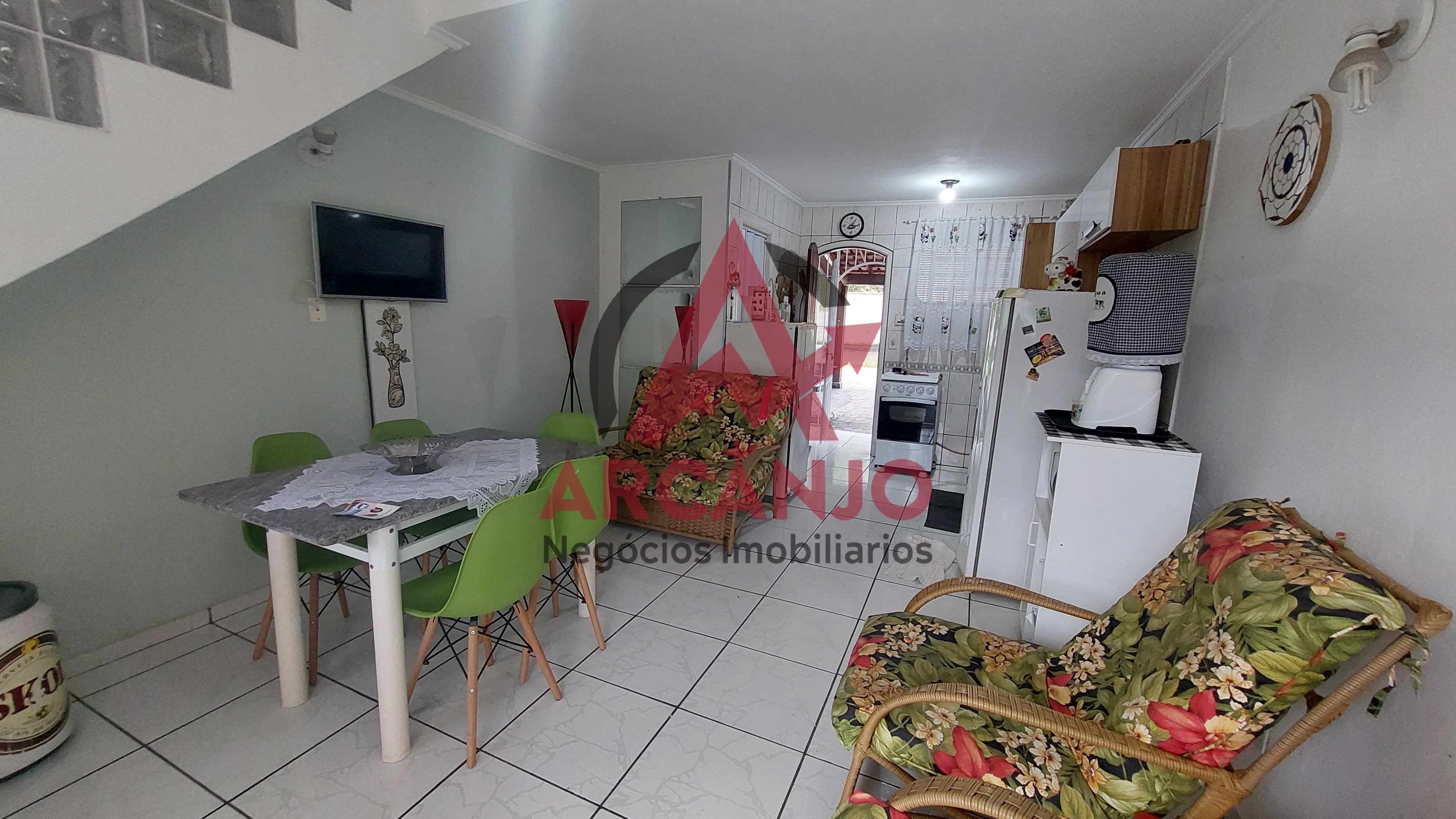 Apartamento à venda com 3 quartos, 116m² - Foto 2