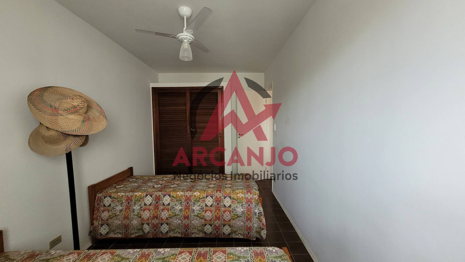 Apartamento à venda com 1 quarto, 50m² - Foto 8