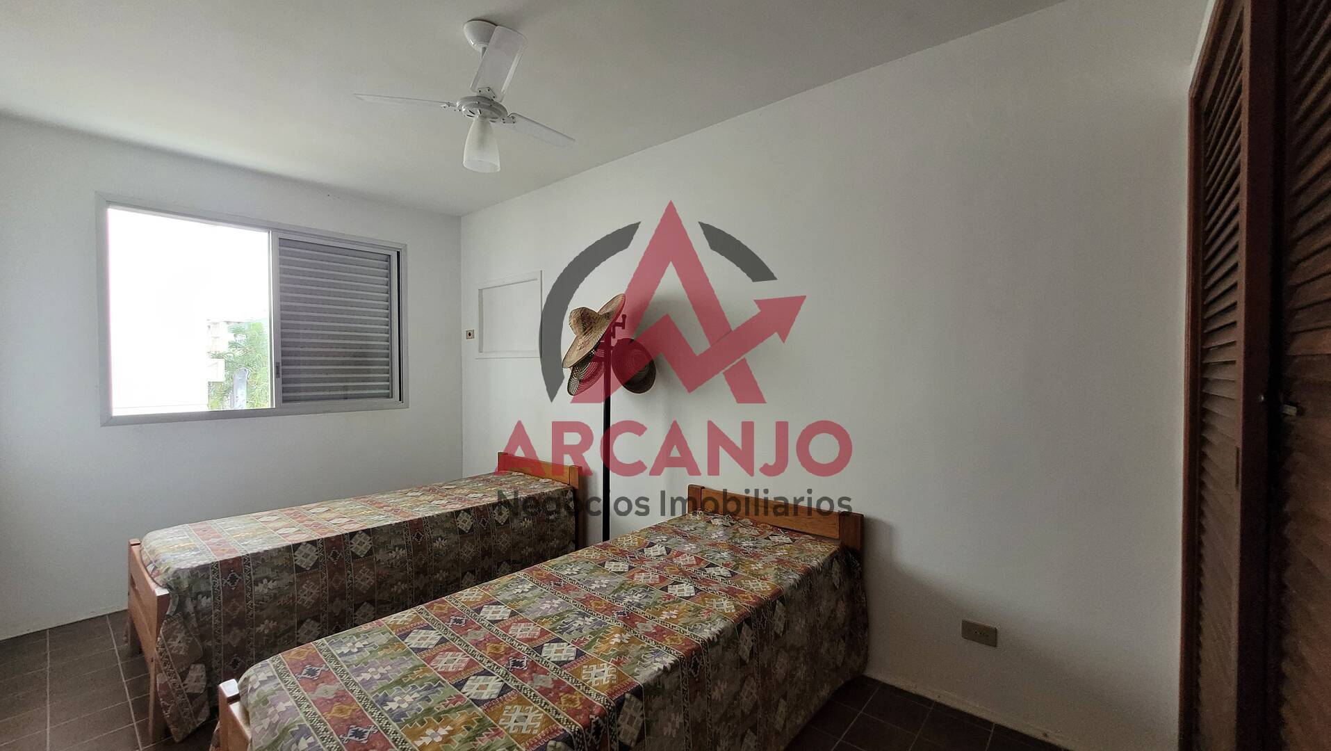 Apartamento à venda com 1 quarto, 50m² - Foto 9