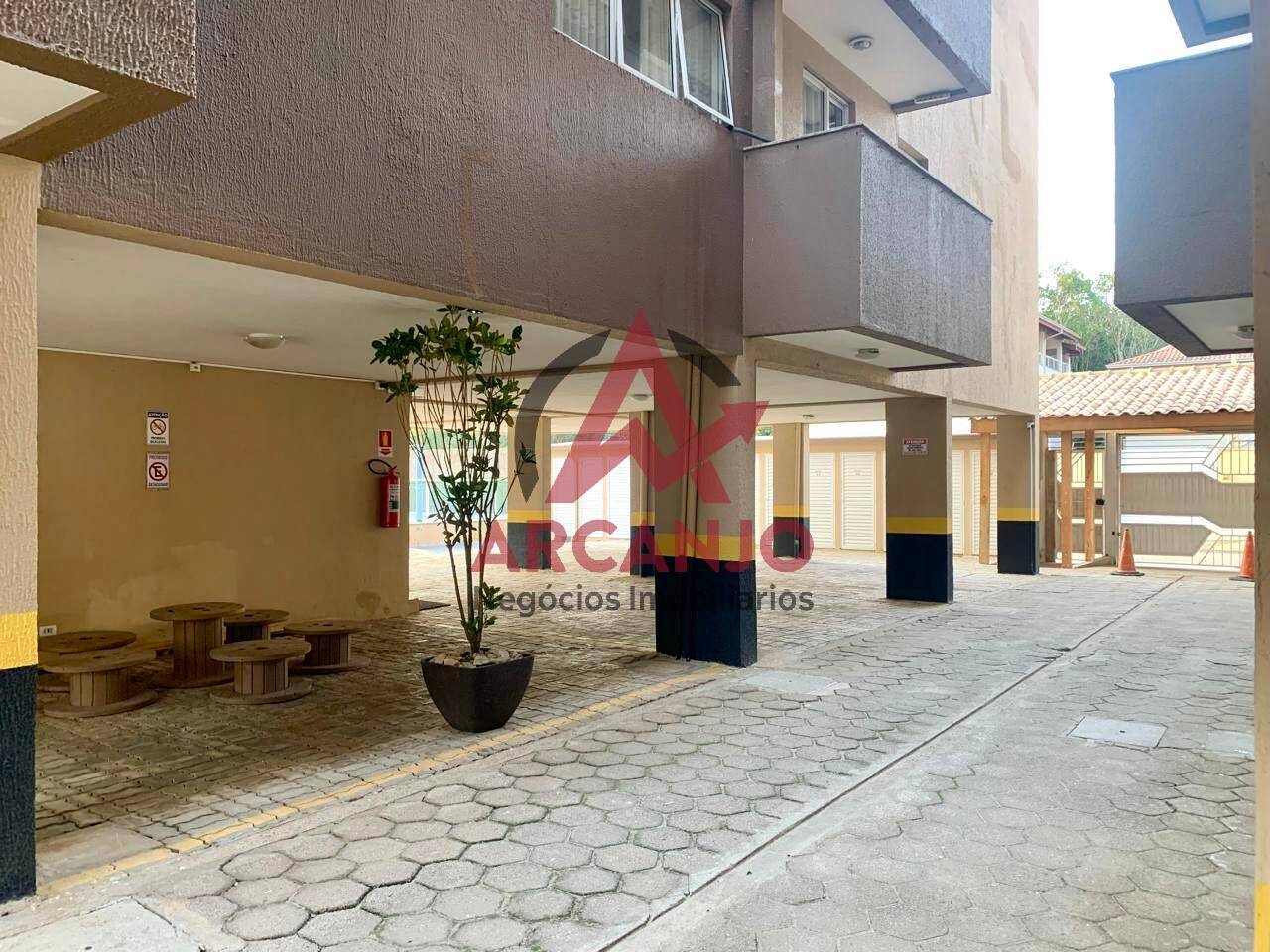 Apartamento à venda com 2 quartos, 80m² - Foto 17