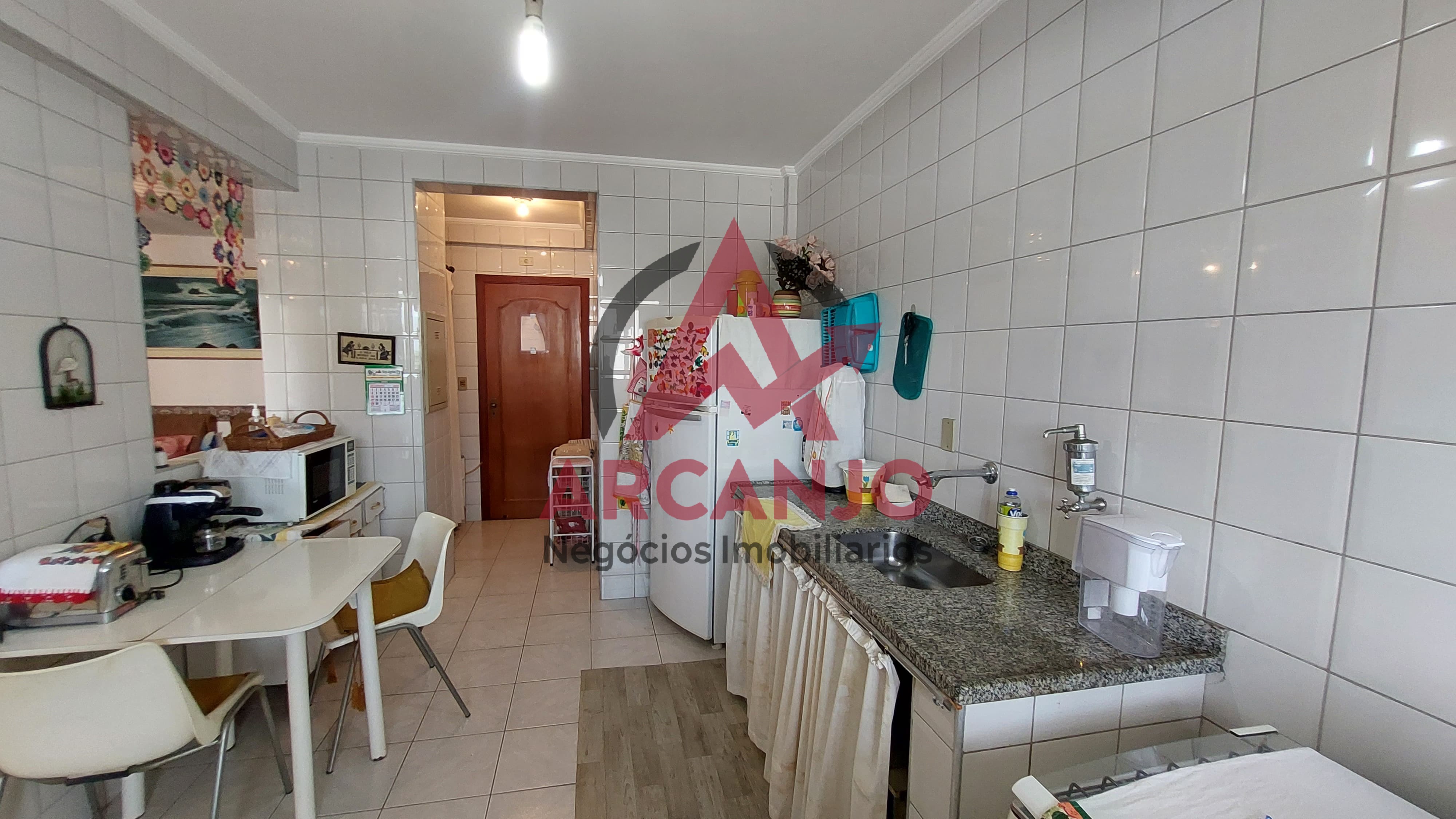 Apartamento à venda com 3 quartos, 142m² - Foto 10