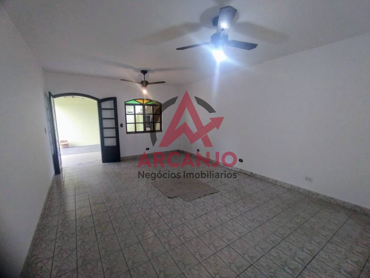 Casa para alugar com 3 quartos, 150m² - Foto 5