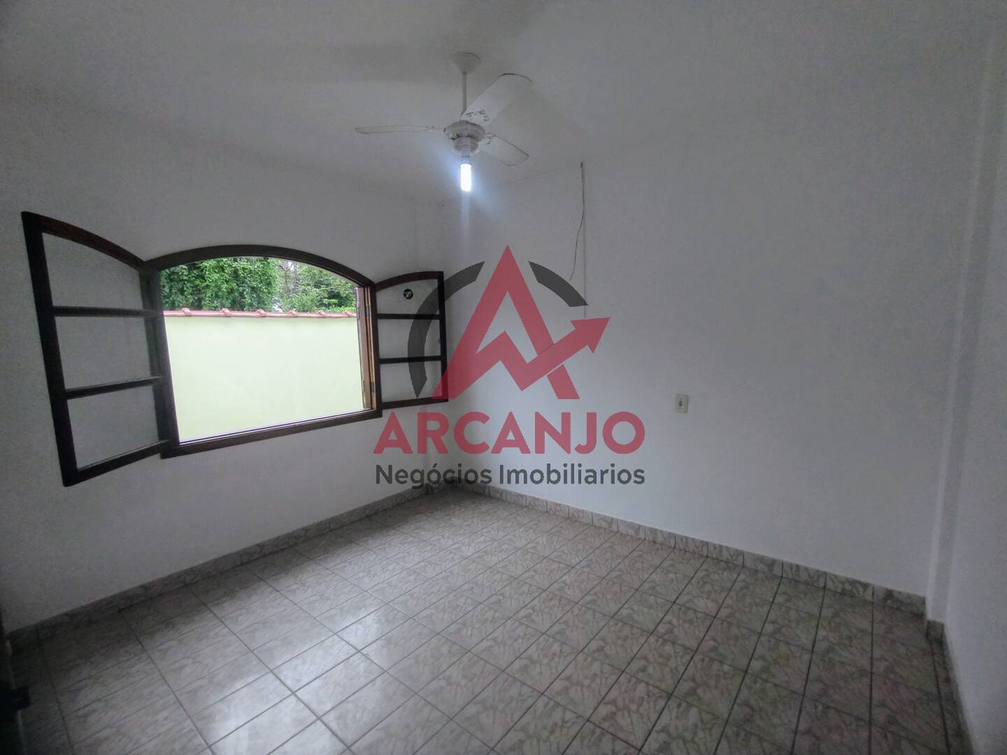 Casa para alugar com 3 quartos, 150m² - Foto 7