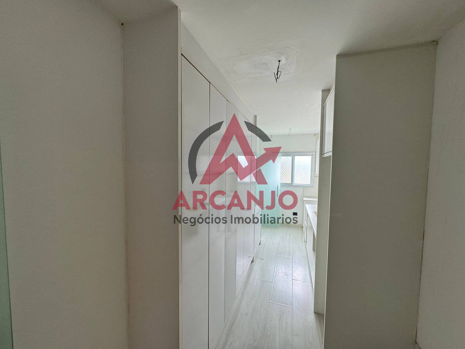 Apartamento para alugar com 3 quartos, 156m² - Foto 16