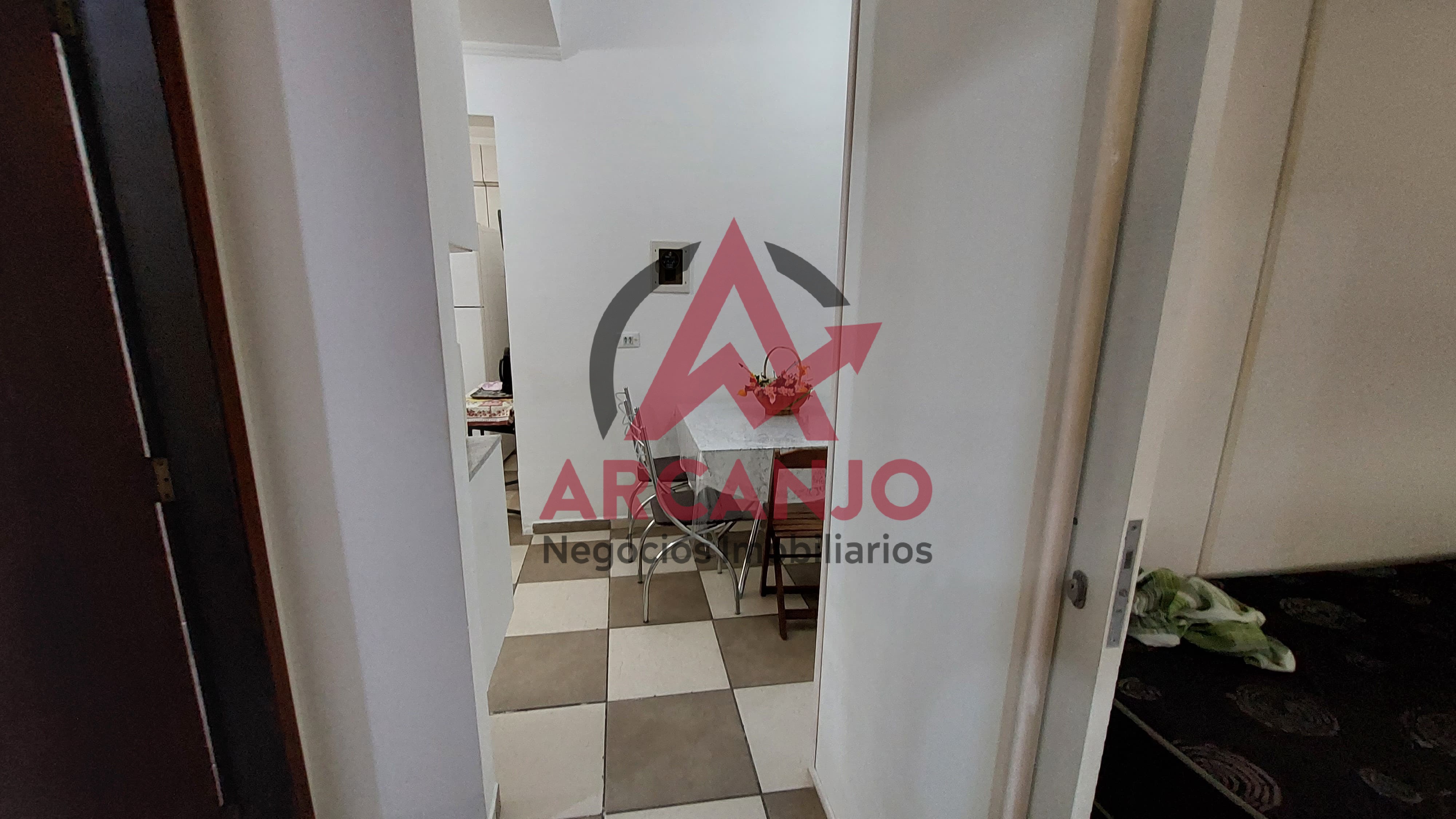 Apartamento à venda com 2 quartos, 60m² - Foto 9