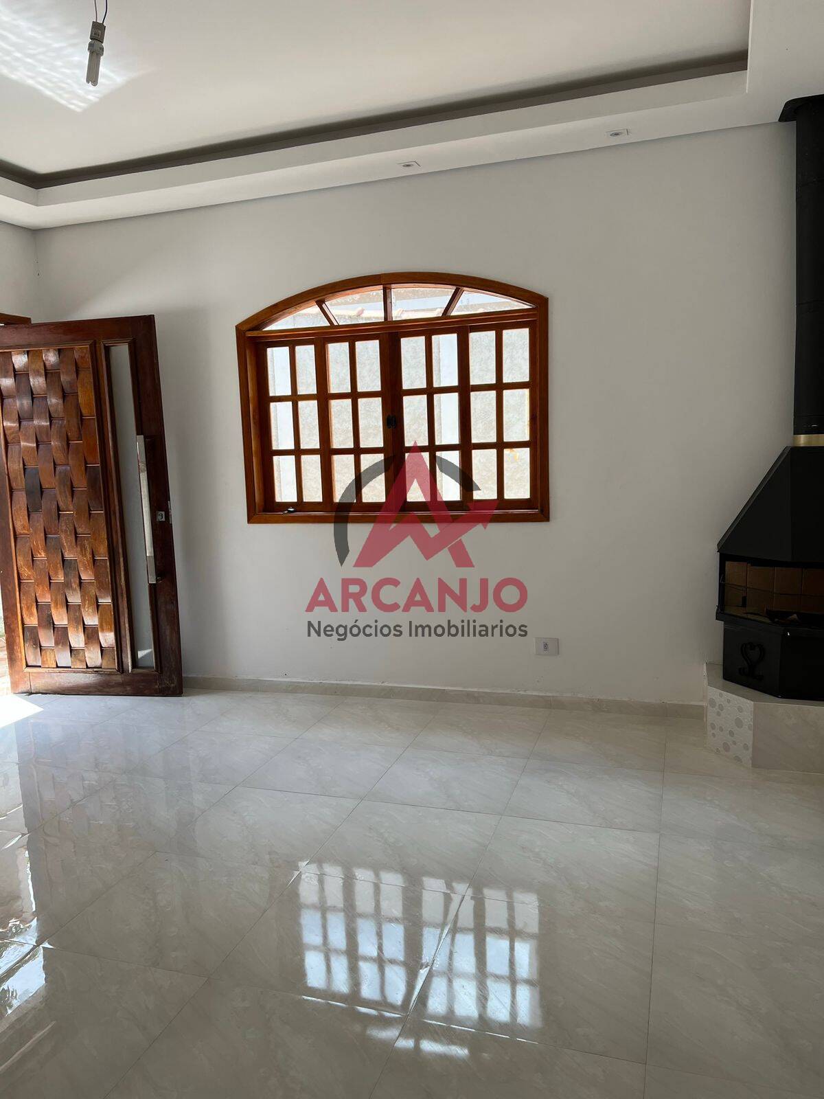 Casa à venda com 3 quartos, 102m² - Foto 9