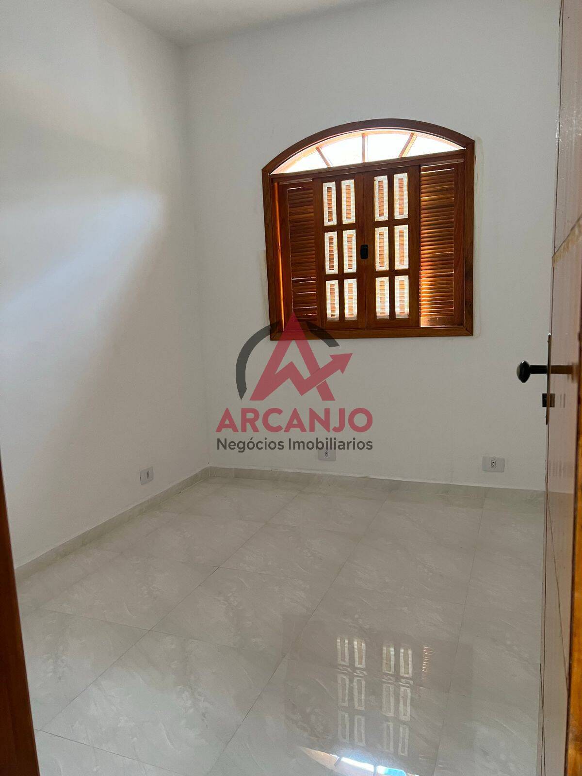 Casa à venda com 3 quartos, 102m² - Foto 10