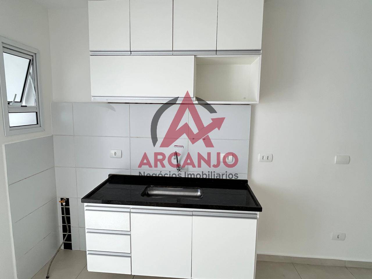 Apartamento à venda com 2 quartos, 70m² - Foto 4