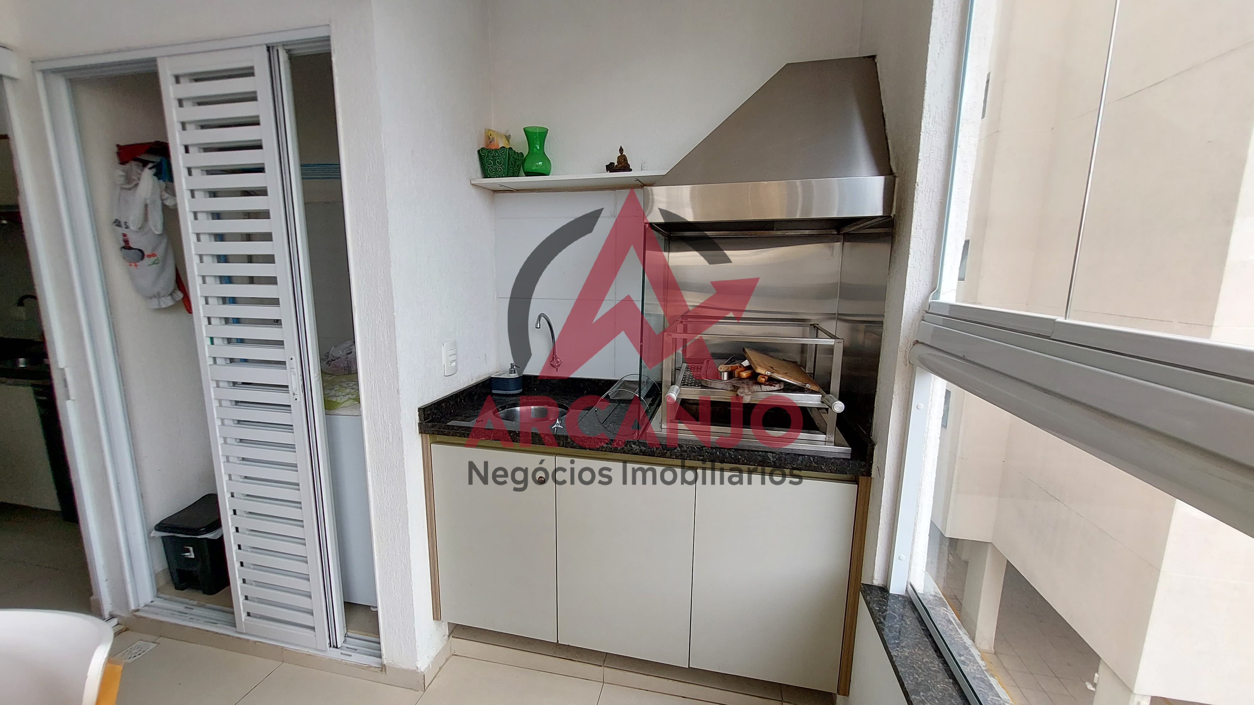 Apartamento à venda com 2 quartos, 70m² - Foto 7