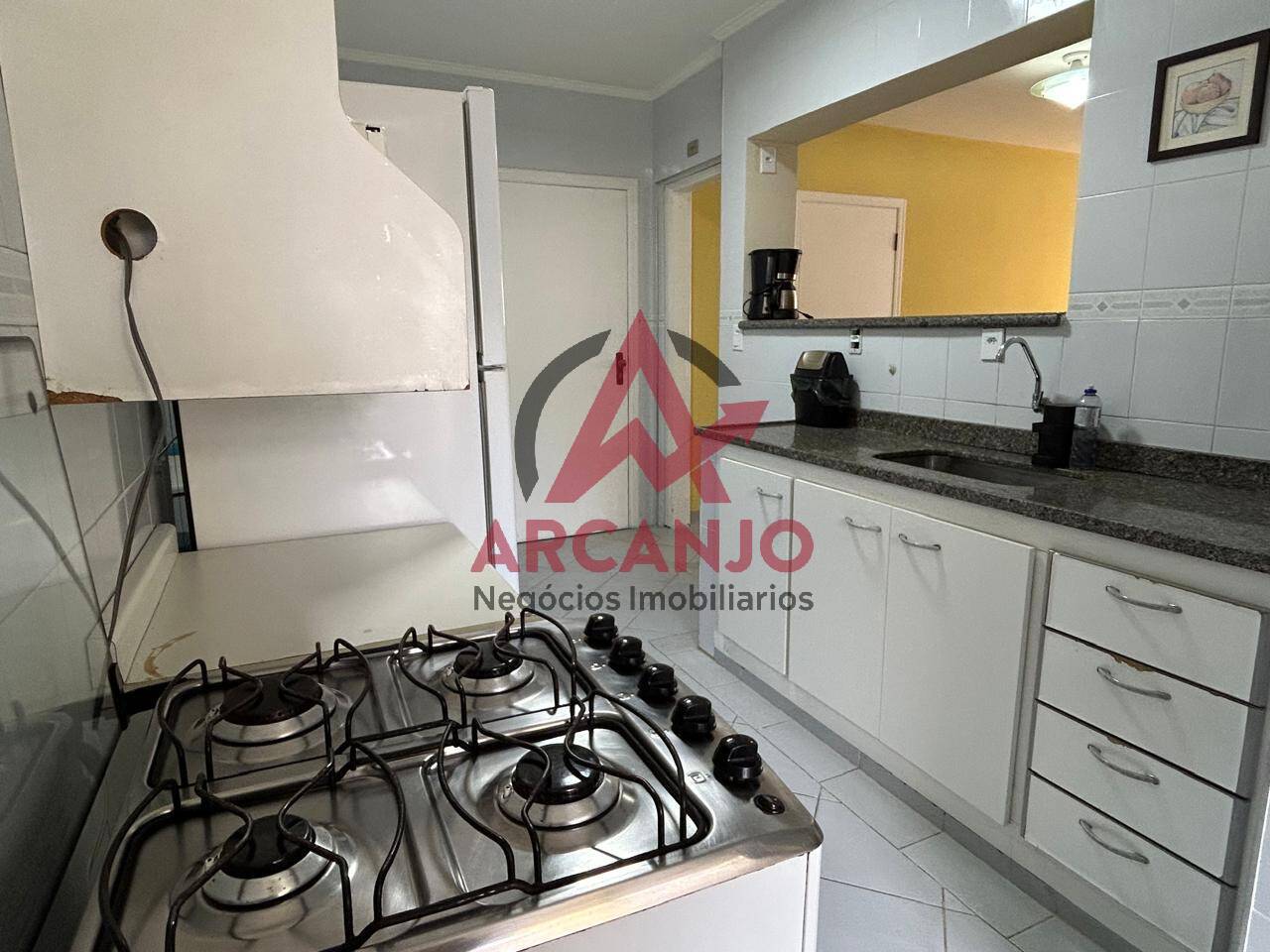 Apartamento à venda com 3 quartos, 96m² - Foto 9