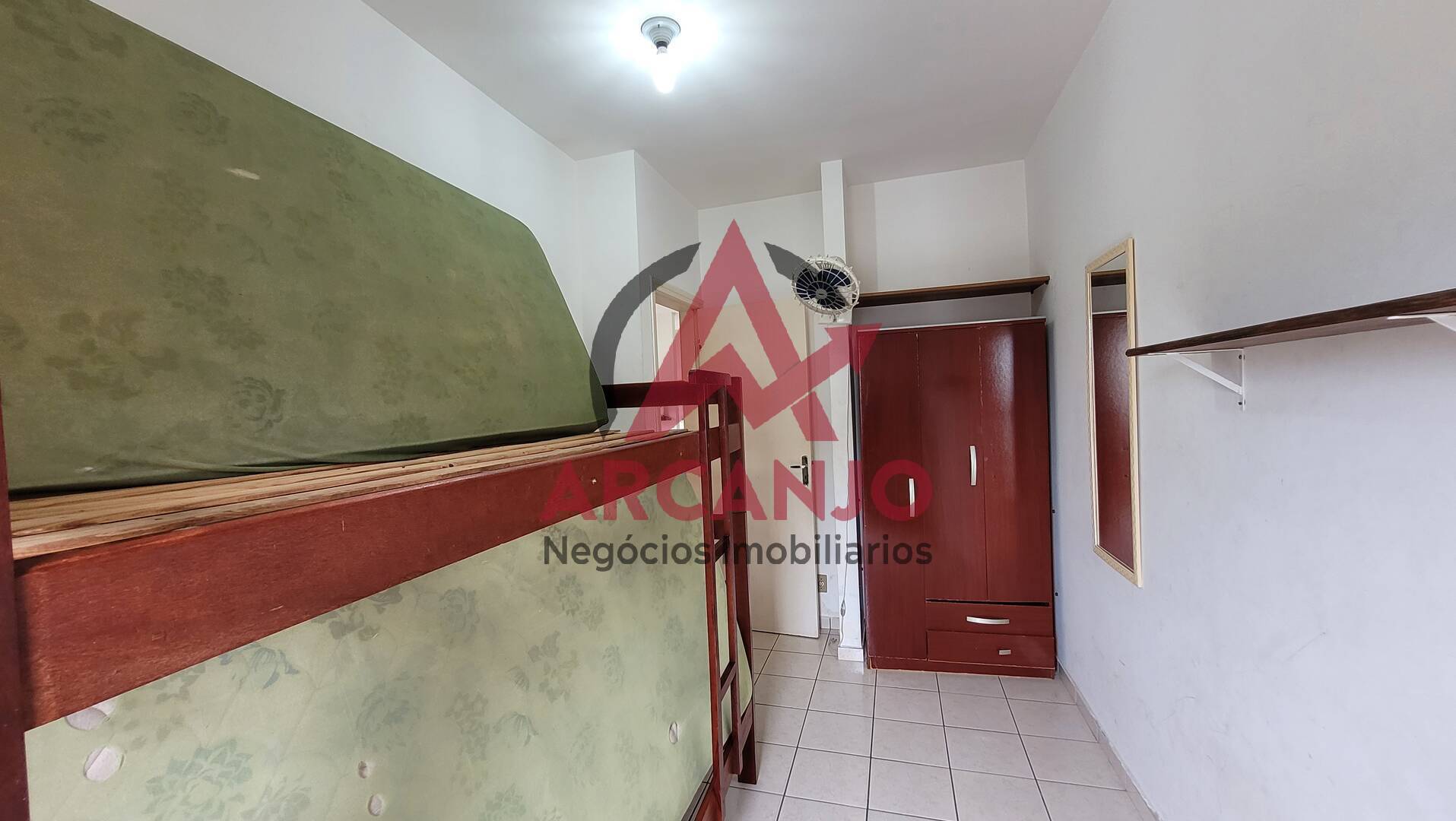 Apartamento à venda com 2 quartos, 75m² - Foto 17