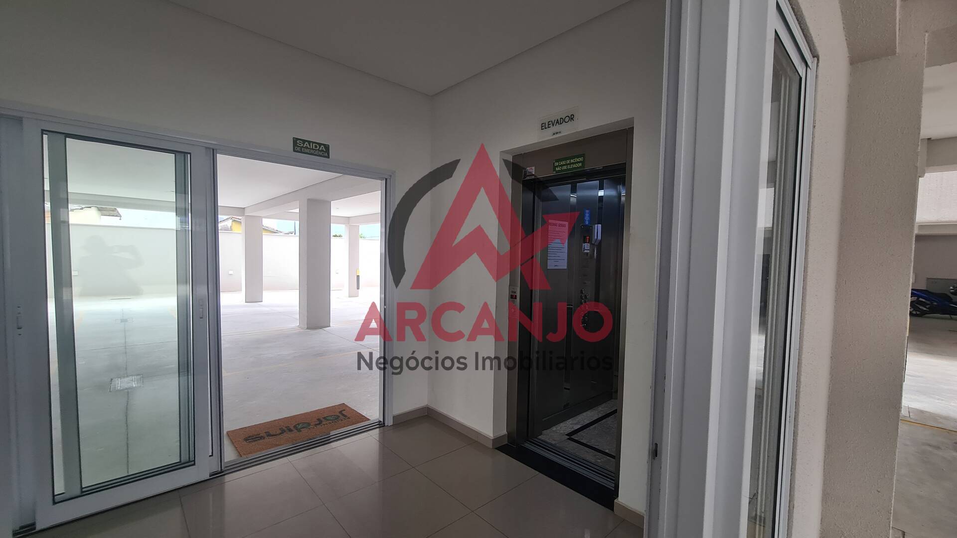 Apartamento à venda com 3 quartos, 108m² - Foto 19