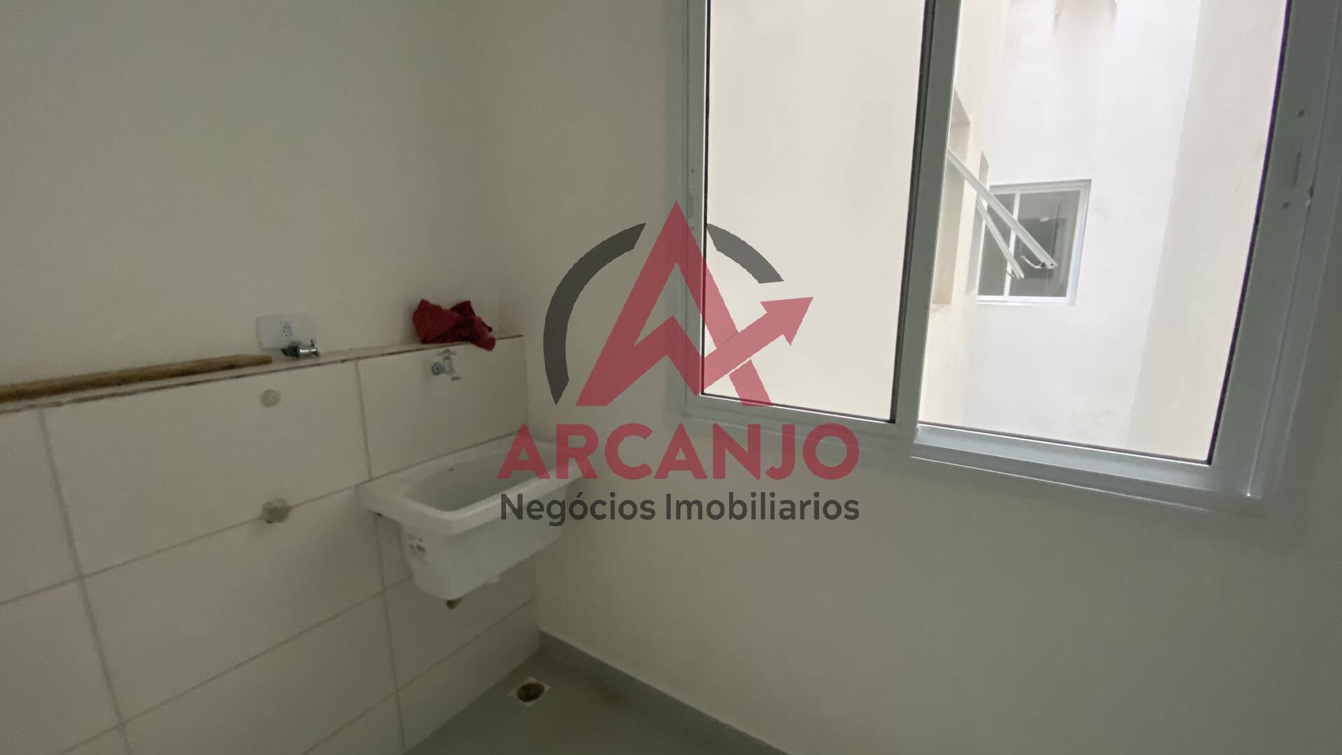 Apartamento à venda com 2 quartos, 70m² - Foto 6