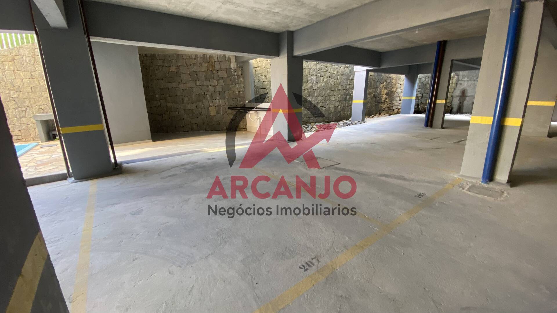 Apartamento à venda com 2 quartos, 70m² - Foto 18