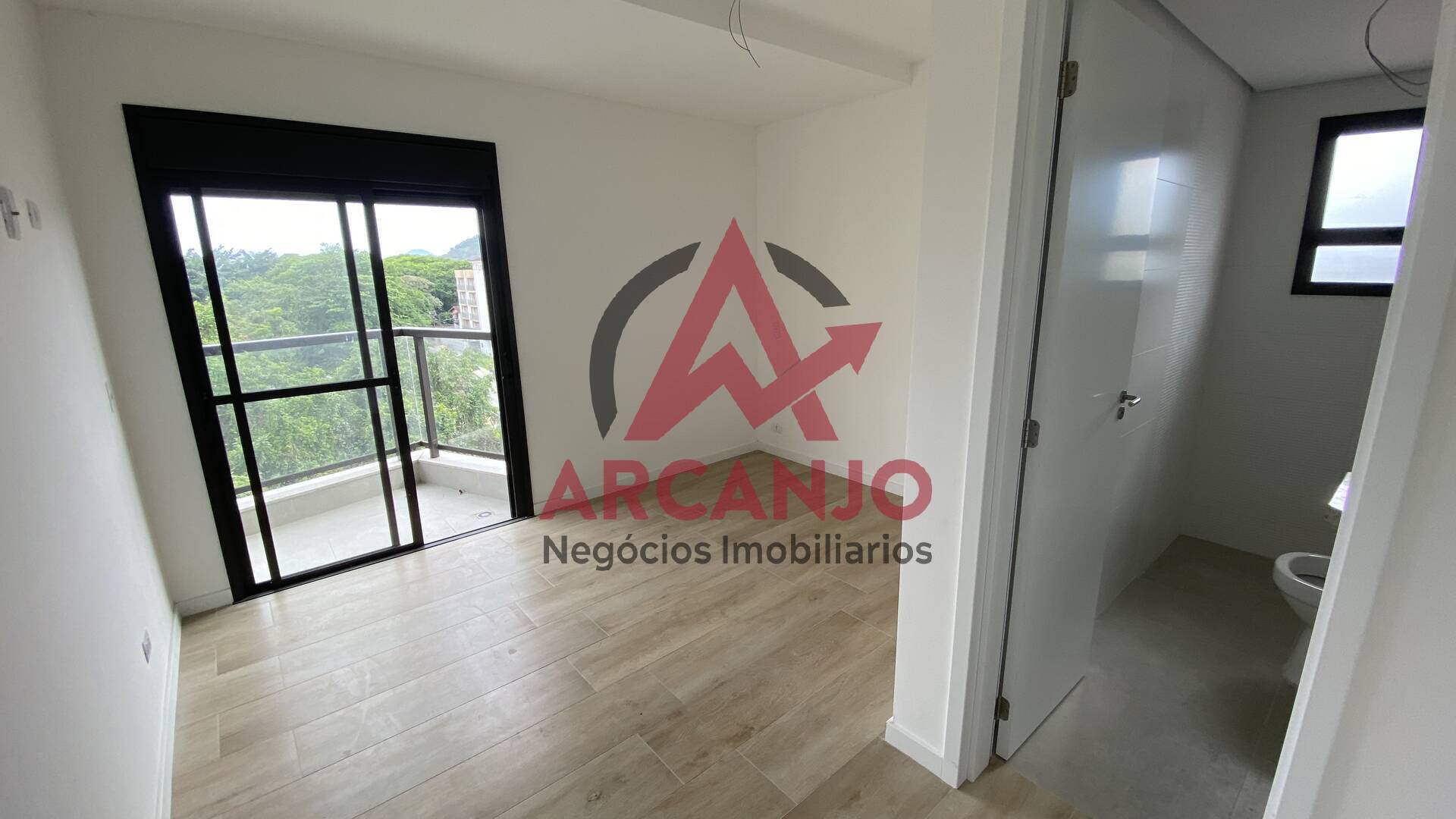 Apartamento à venda com 2 quartos, 77m² - Foto 18