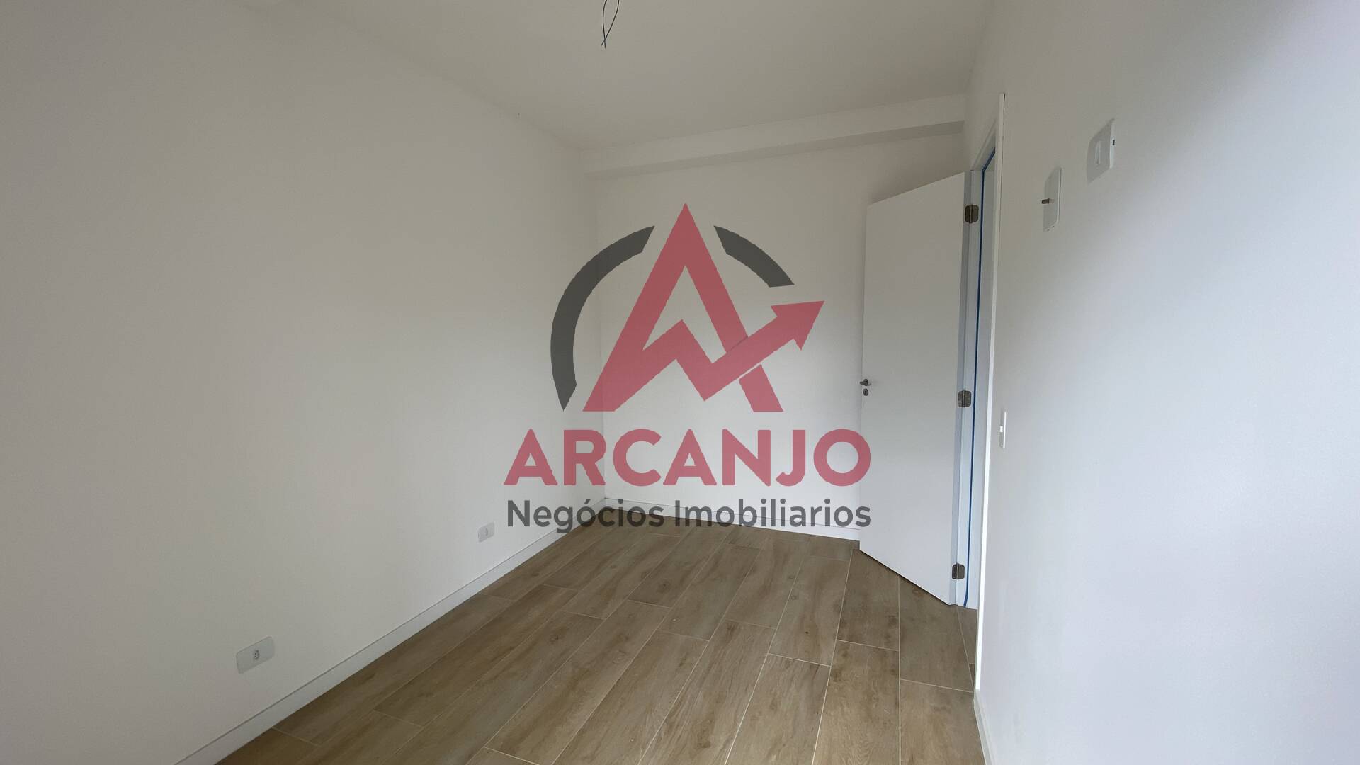 Apartamento à venda com 2 quartos, 77m² - Foto 17