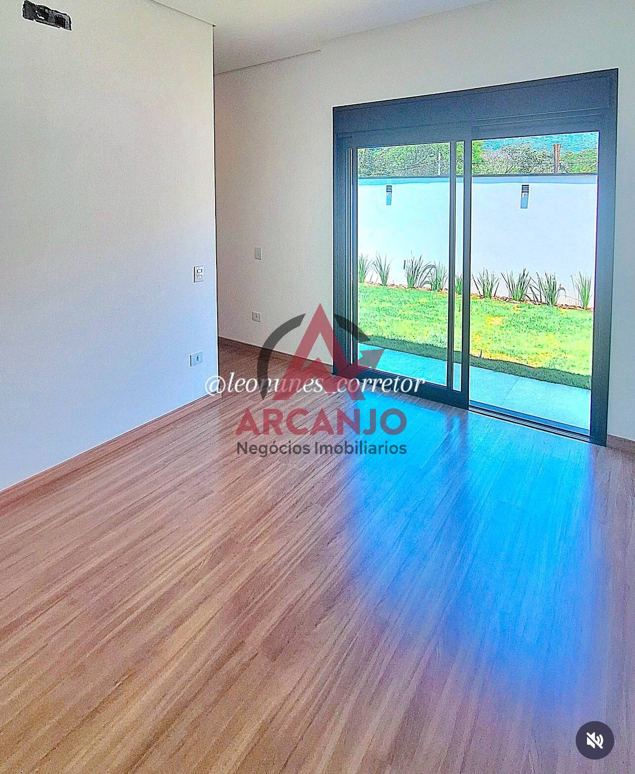 Casa à venda com 3 quartos, 364m² - Foto 13