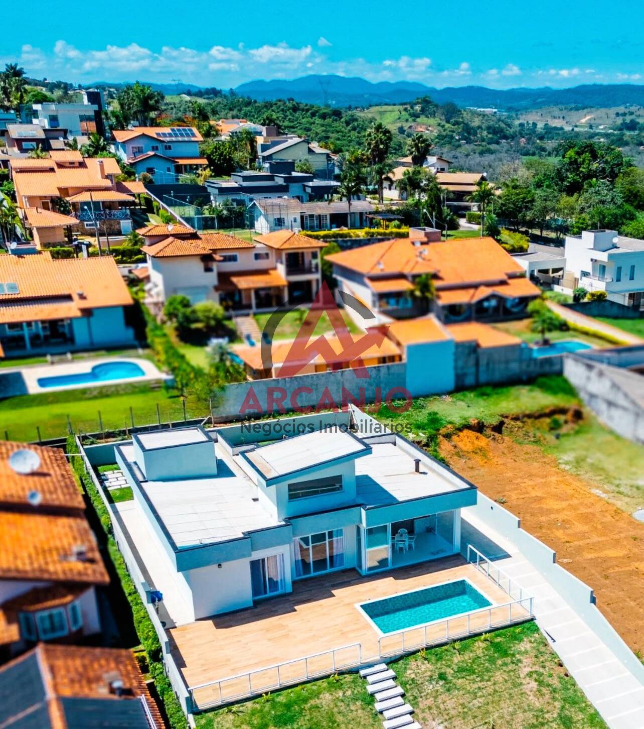 Casa à venda com 3 quartos, 800m² - Foto 5