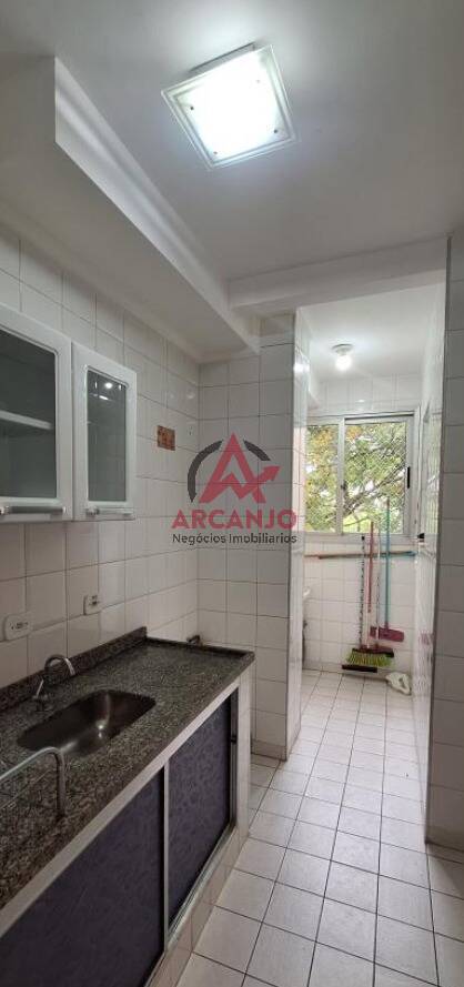 Apartamento à venda com 3 quartos, 73m² - Foto 4