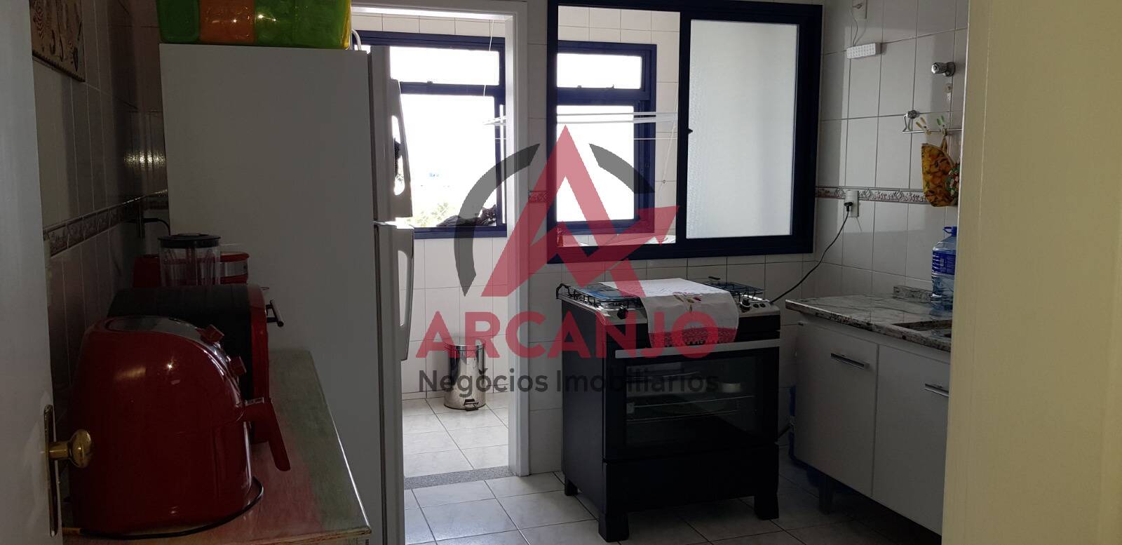 Apartamento à venda com 3 quartos, 87m² - Foto 5