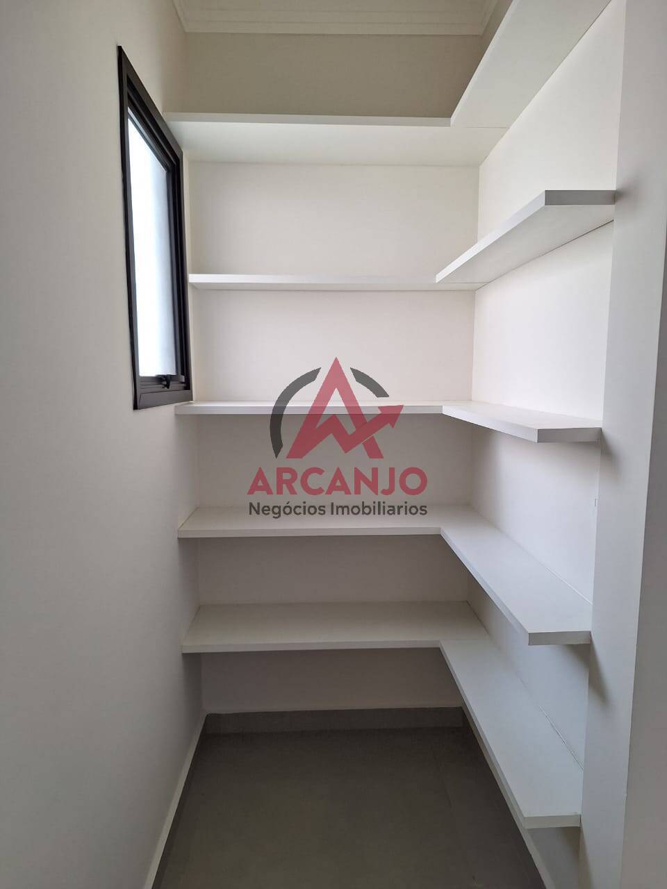 Casa à venda com 4 quartos, 227m² - Foto 11