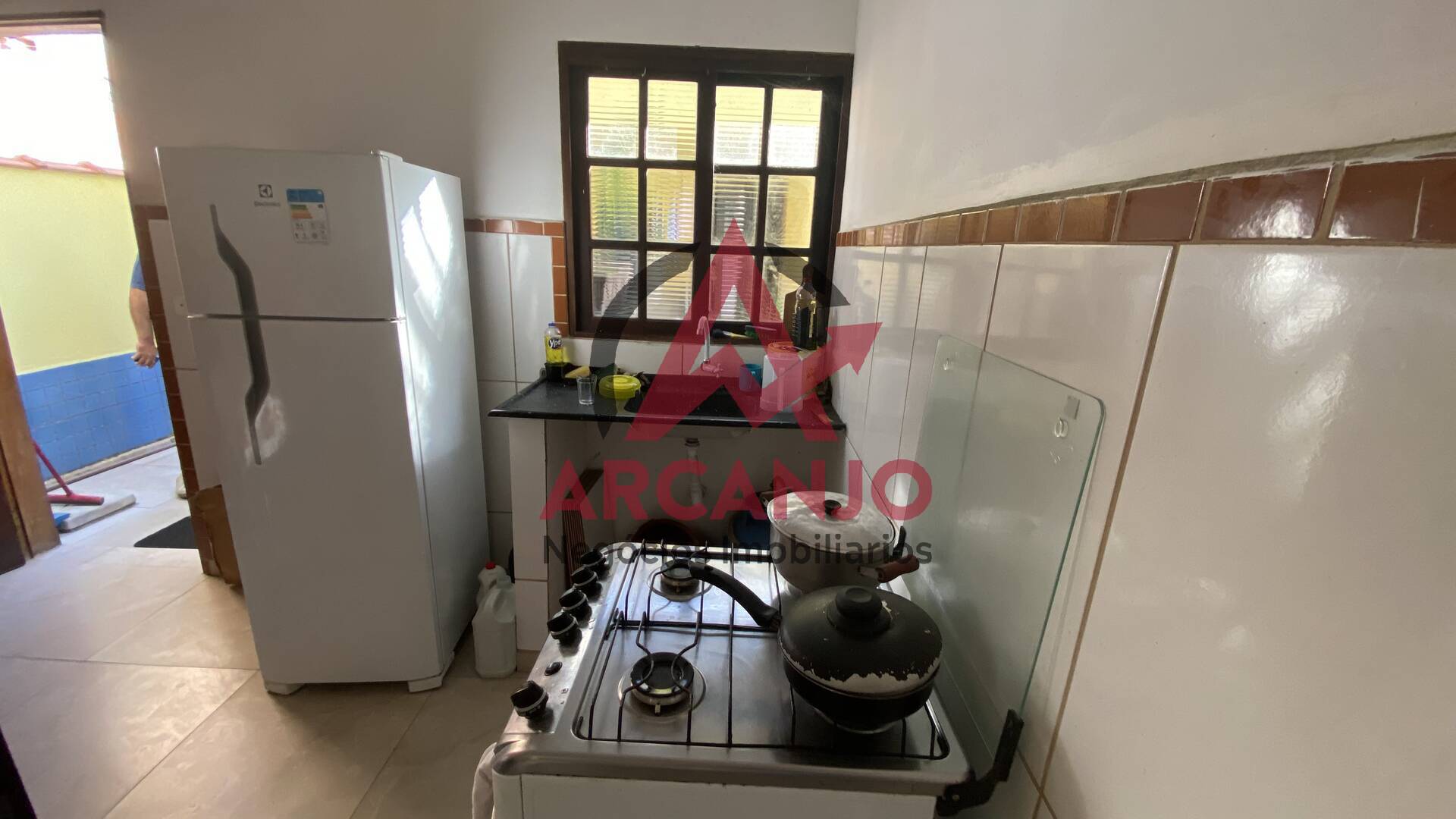 Casa à venda com 3 quartos, 215m² - Foto 18