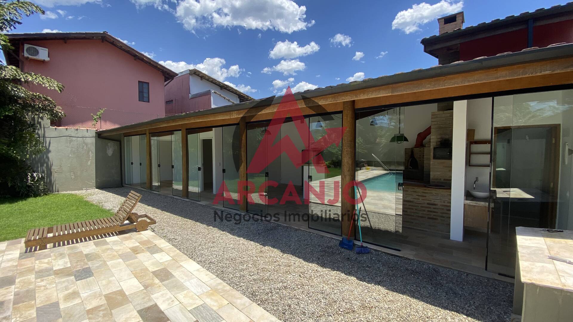 Casa à venda com 2 quartos, 450m² - Foto 35