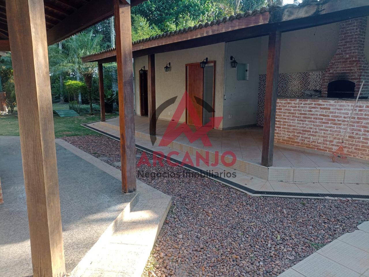 Casa à venda com 3 quartos, 650m² - Foto 6