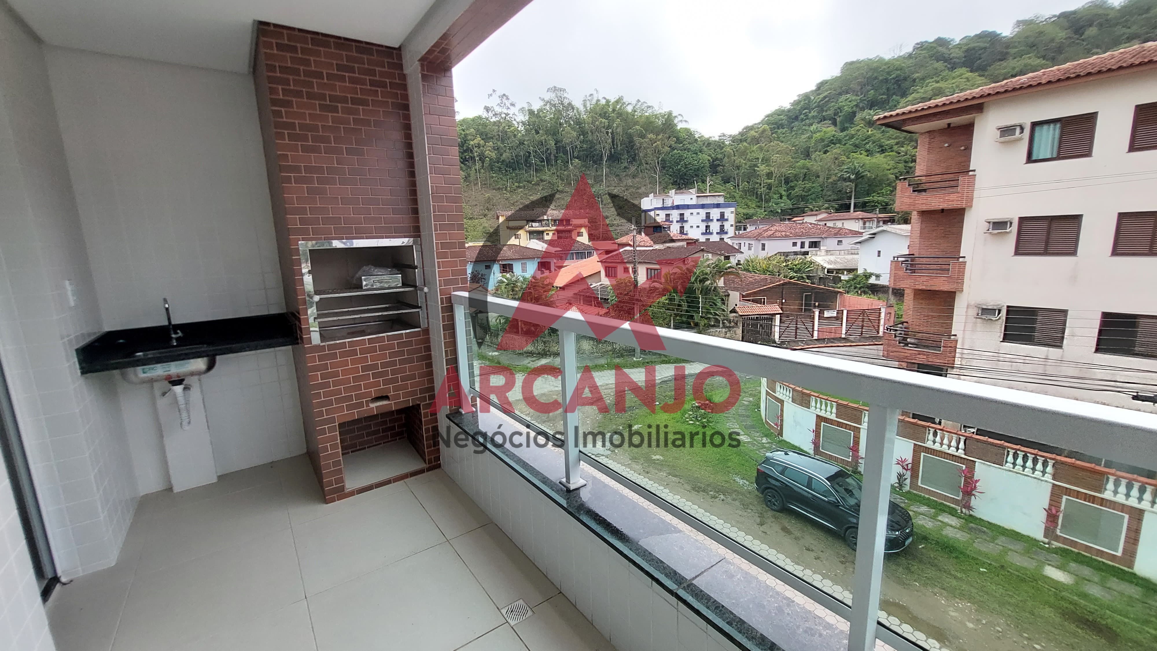 Apartamento à venda com 2 quartos, 67m² - Foto 1